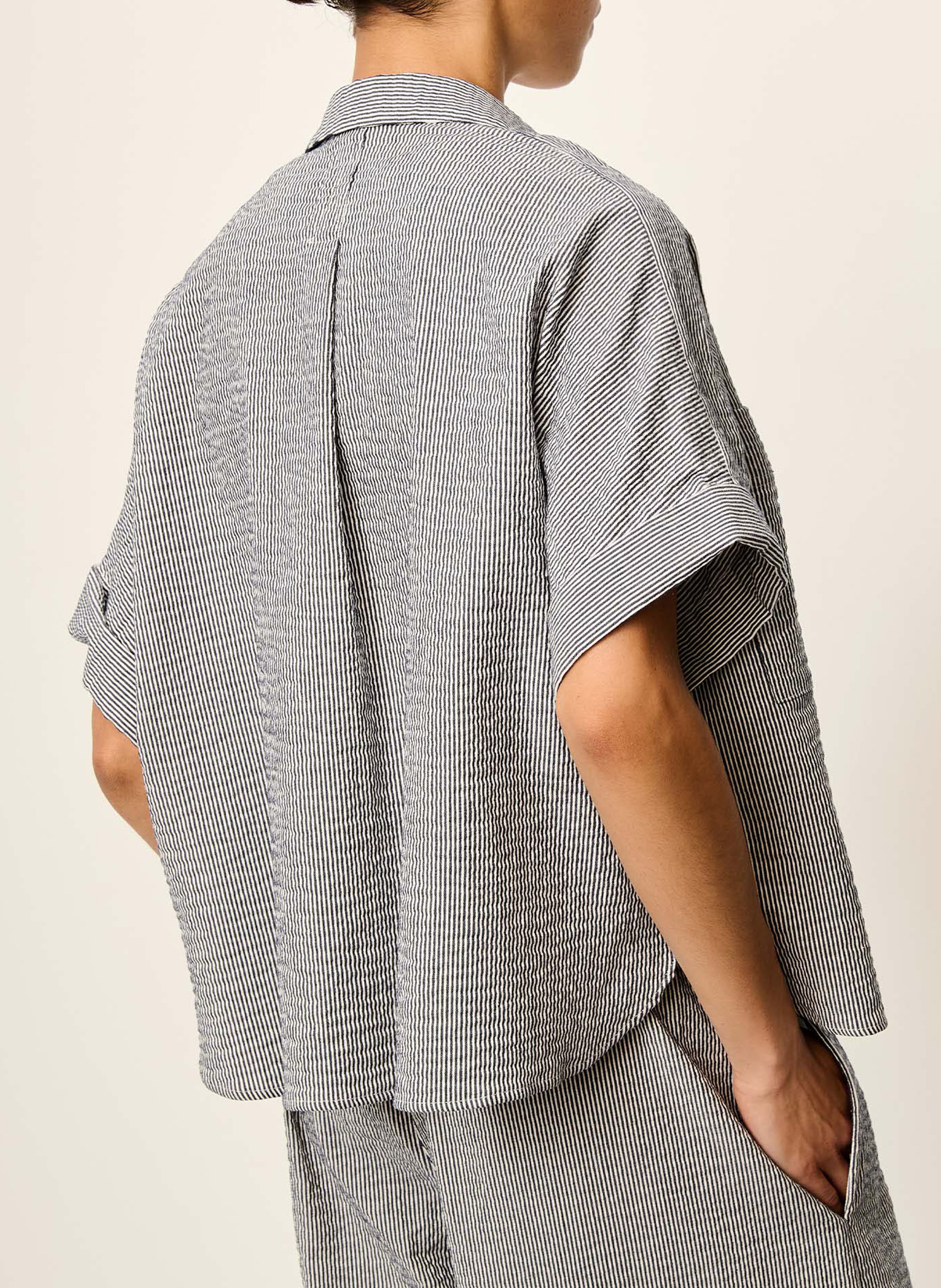 Chemise ample col classique en coton à rayures della SESSUN Bleu