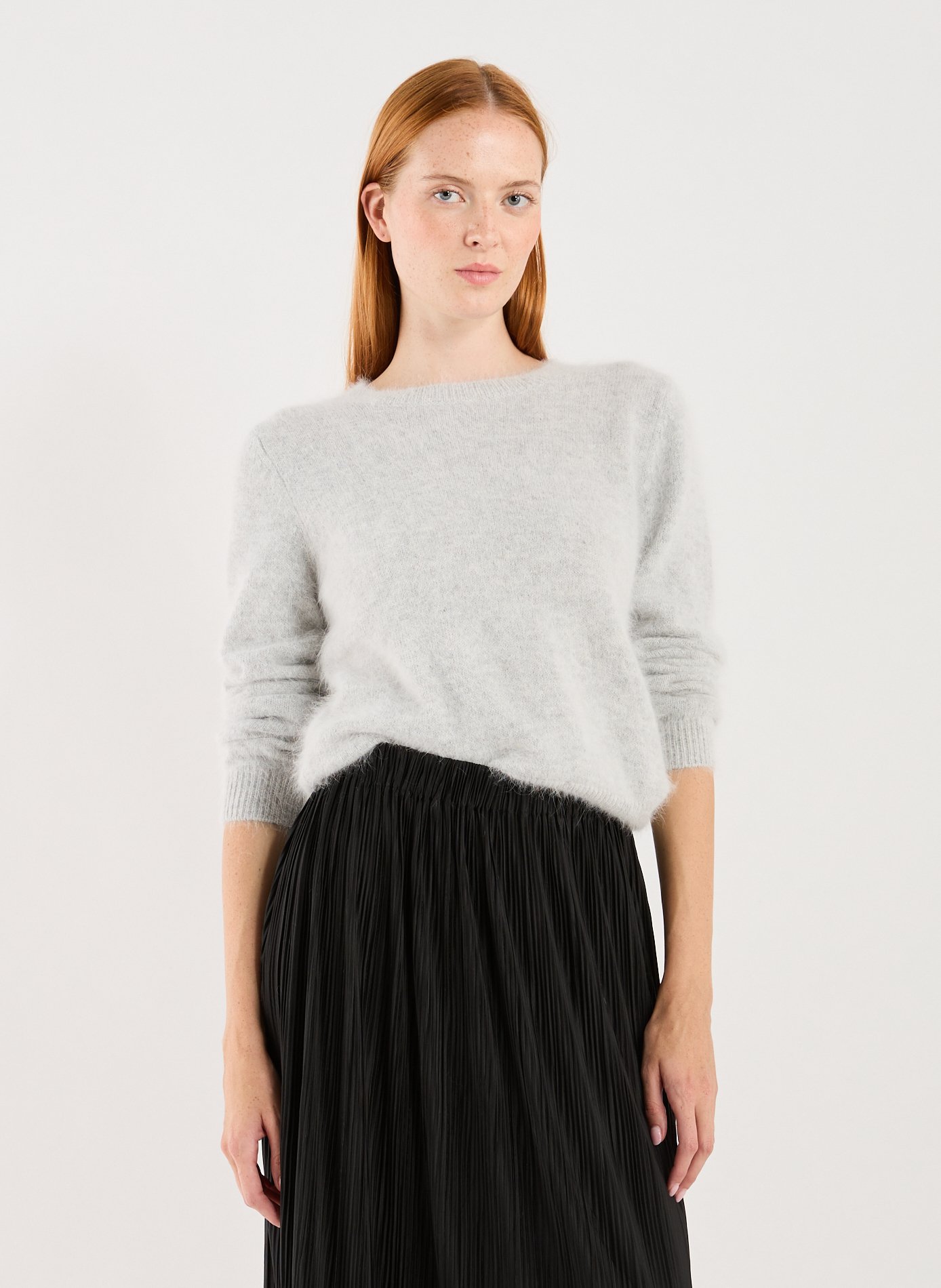BELLEROSE Fluffy angora sweater Beige