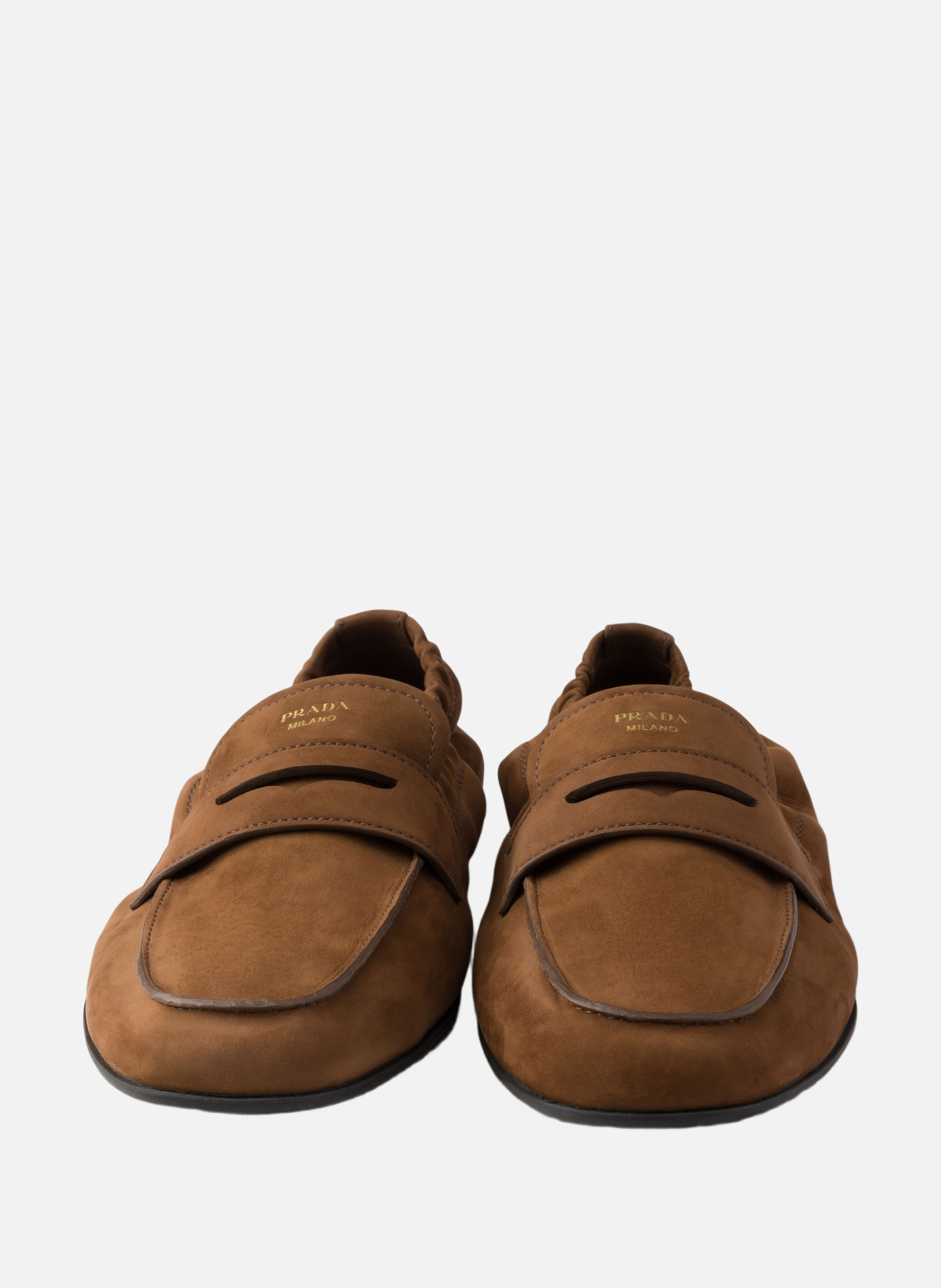 Mocassins en cuir nubuck shuffle PRADA Marron