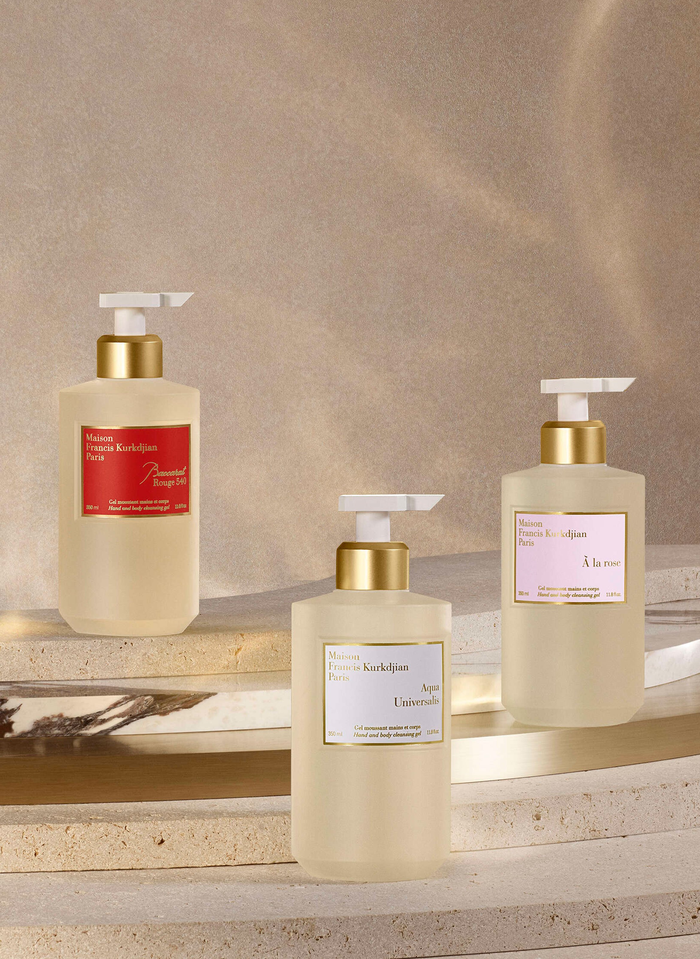 OUD Satin Mood hand and body cleansing gel No color