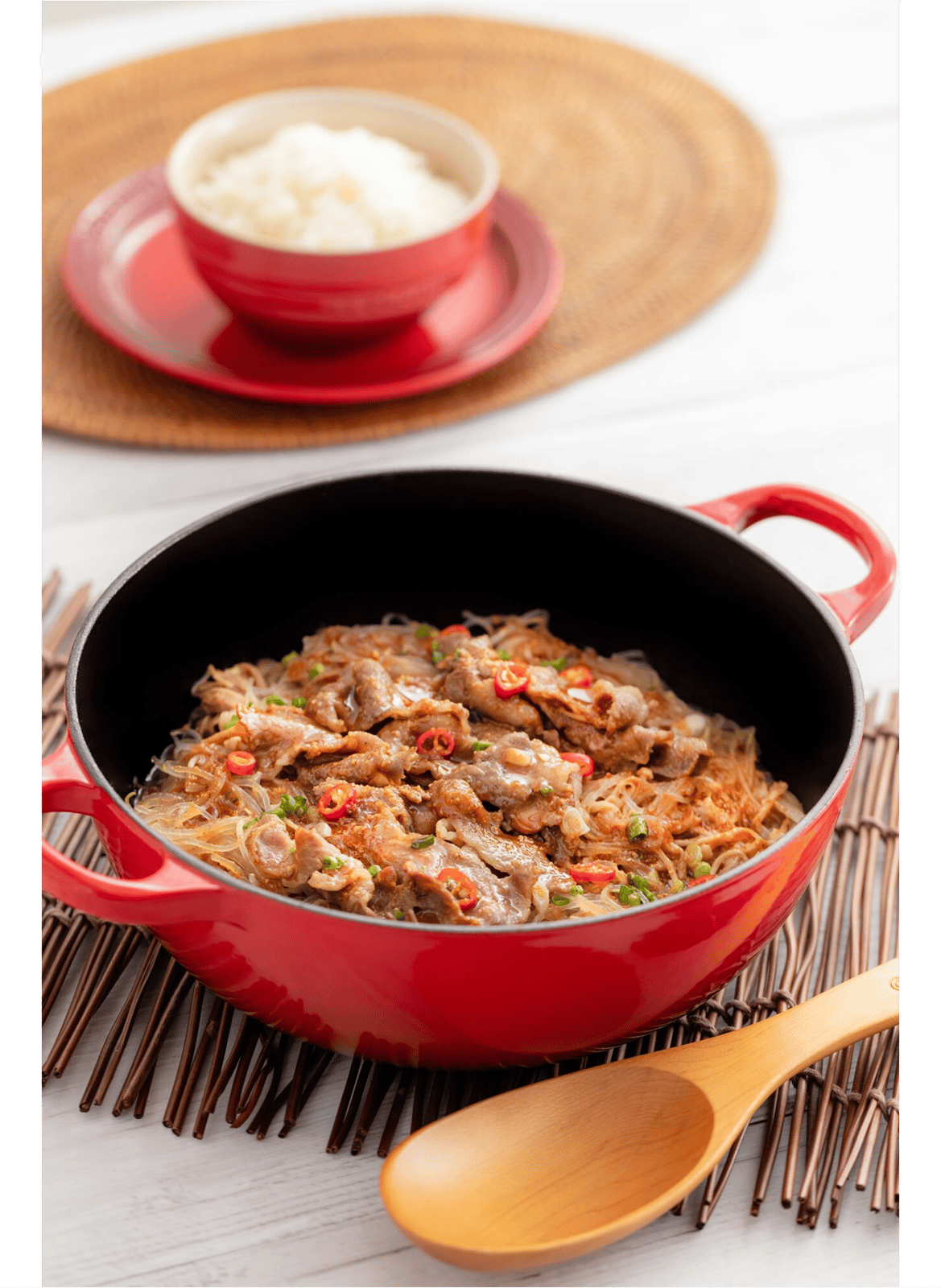Gusseiserner emaillierter Balti-Plattenteller LE CREUSET Rot