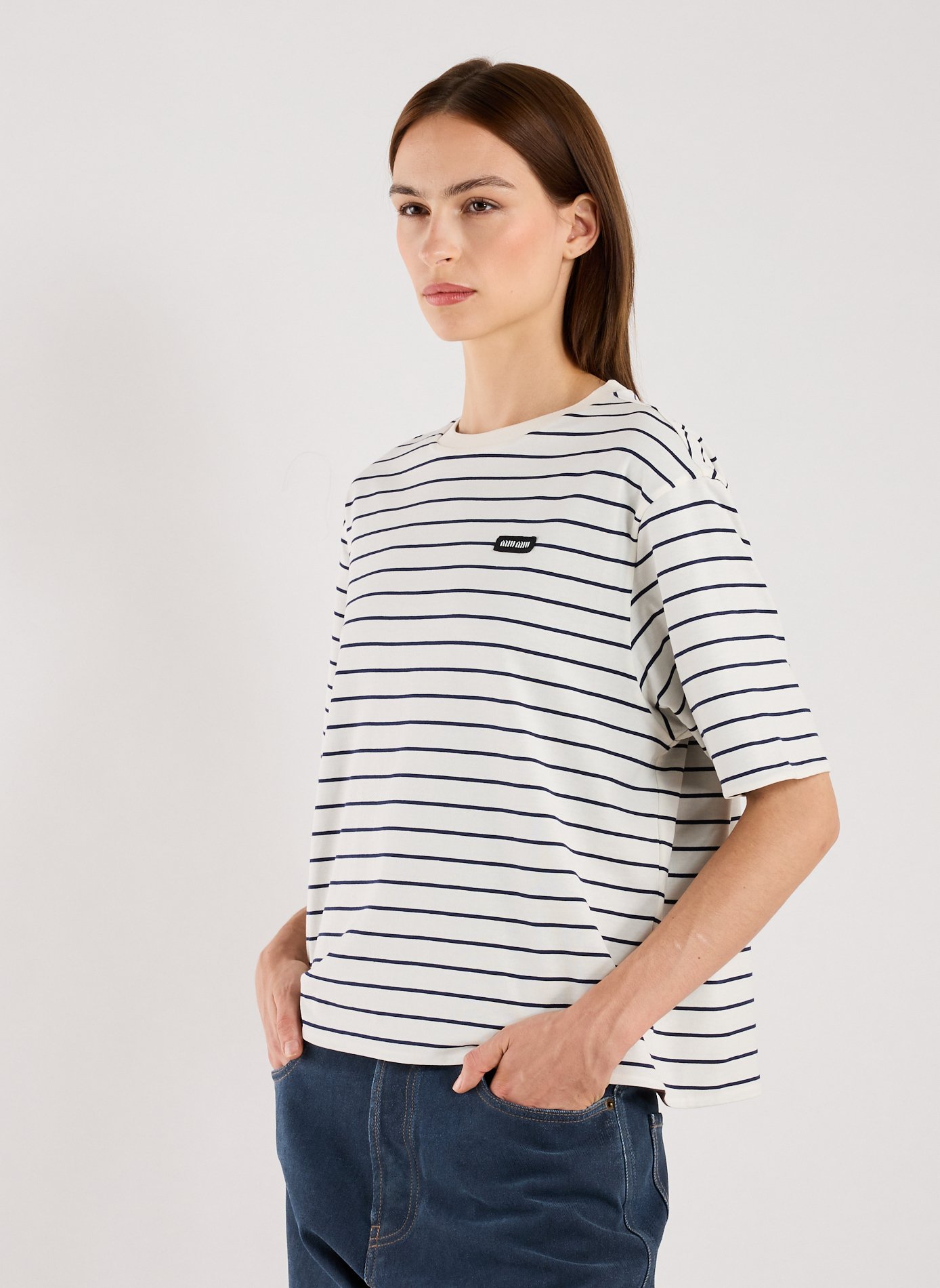 Tシャツ・カットソー MIU MIU Women Tops MJA906SOOO 11QG F04MU B CO POMICE PIOMBO 24792857_55029939_600.jpg