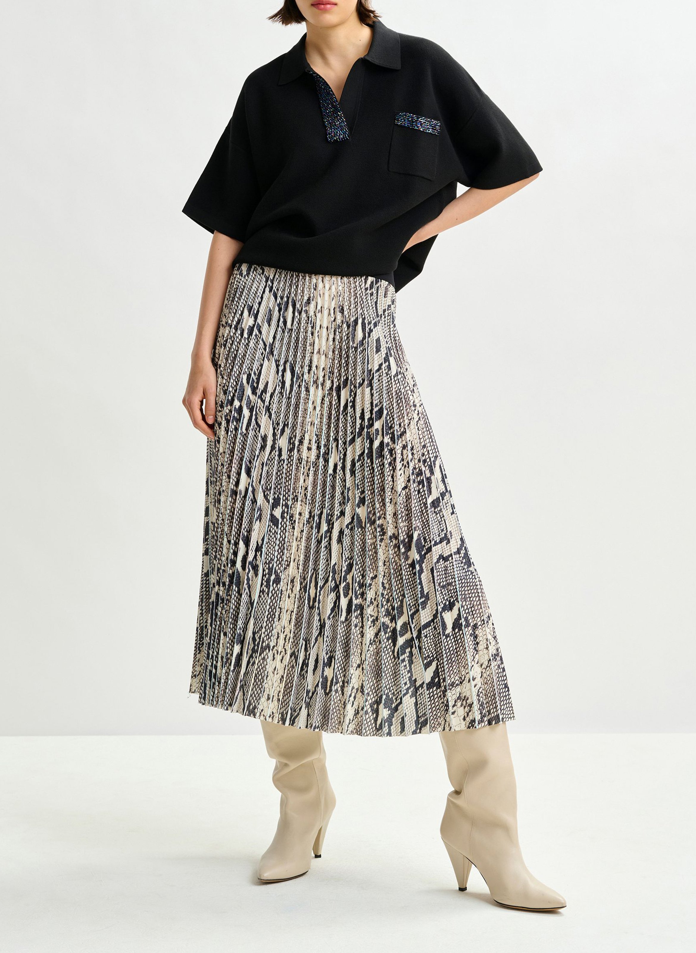 Haut col polo en maille Internationnal ESSENTIEL ANTWERP Noir