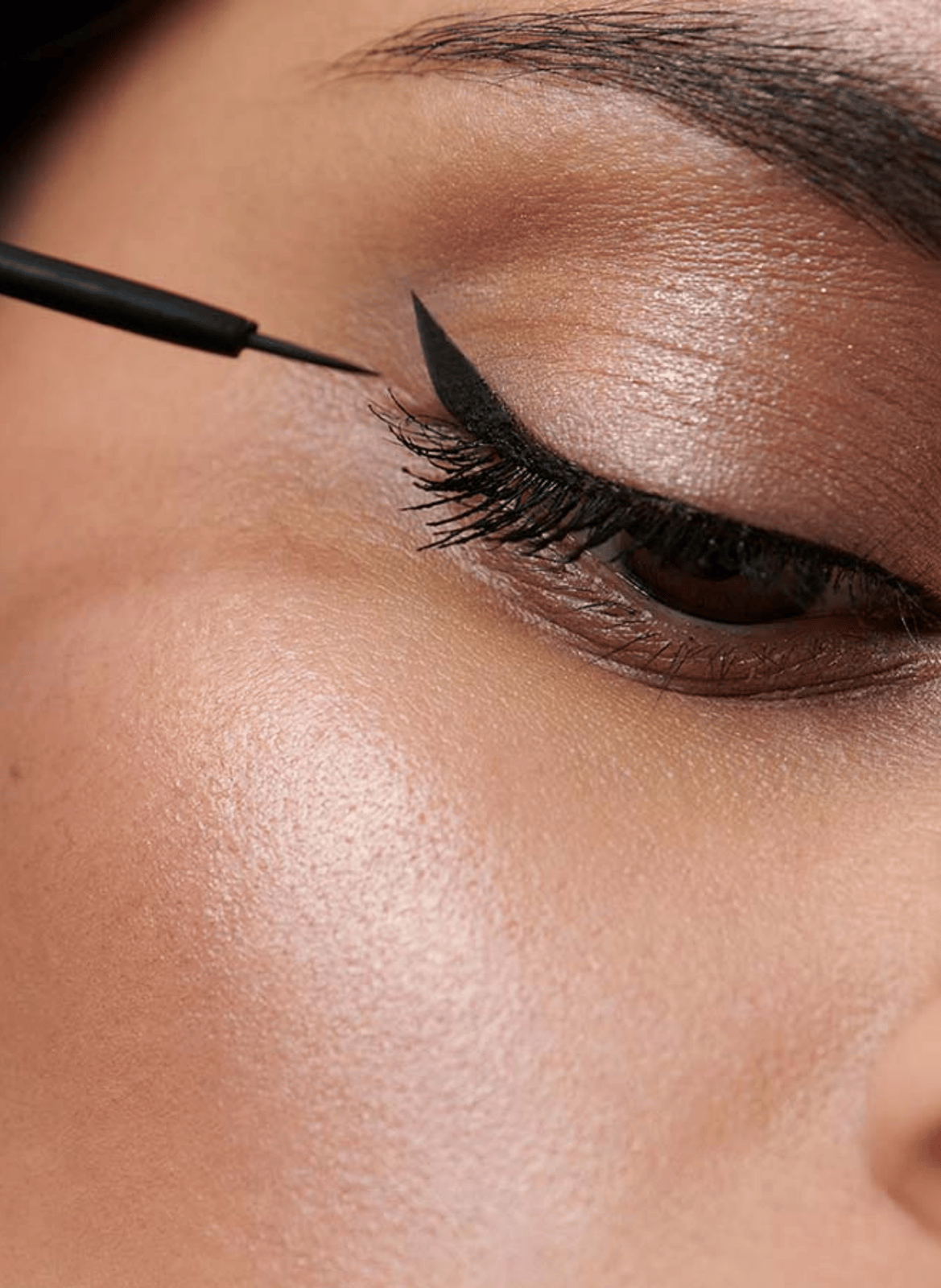 Eyeliner liquide DR HAUSCHKA 01 noir