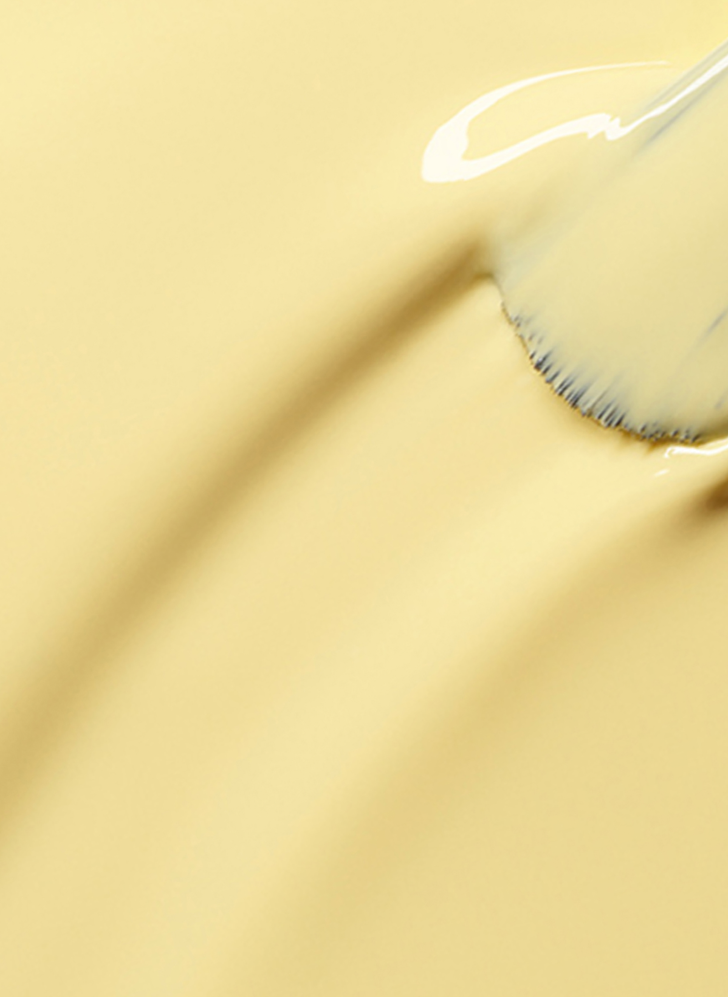 Green Flash Nail Polish MANUCURIST Mimosa