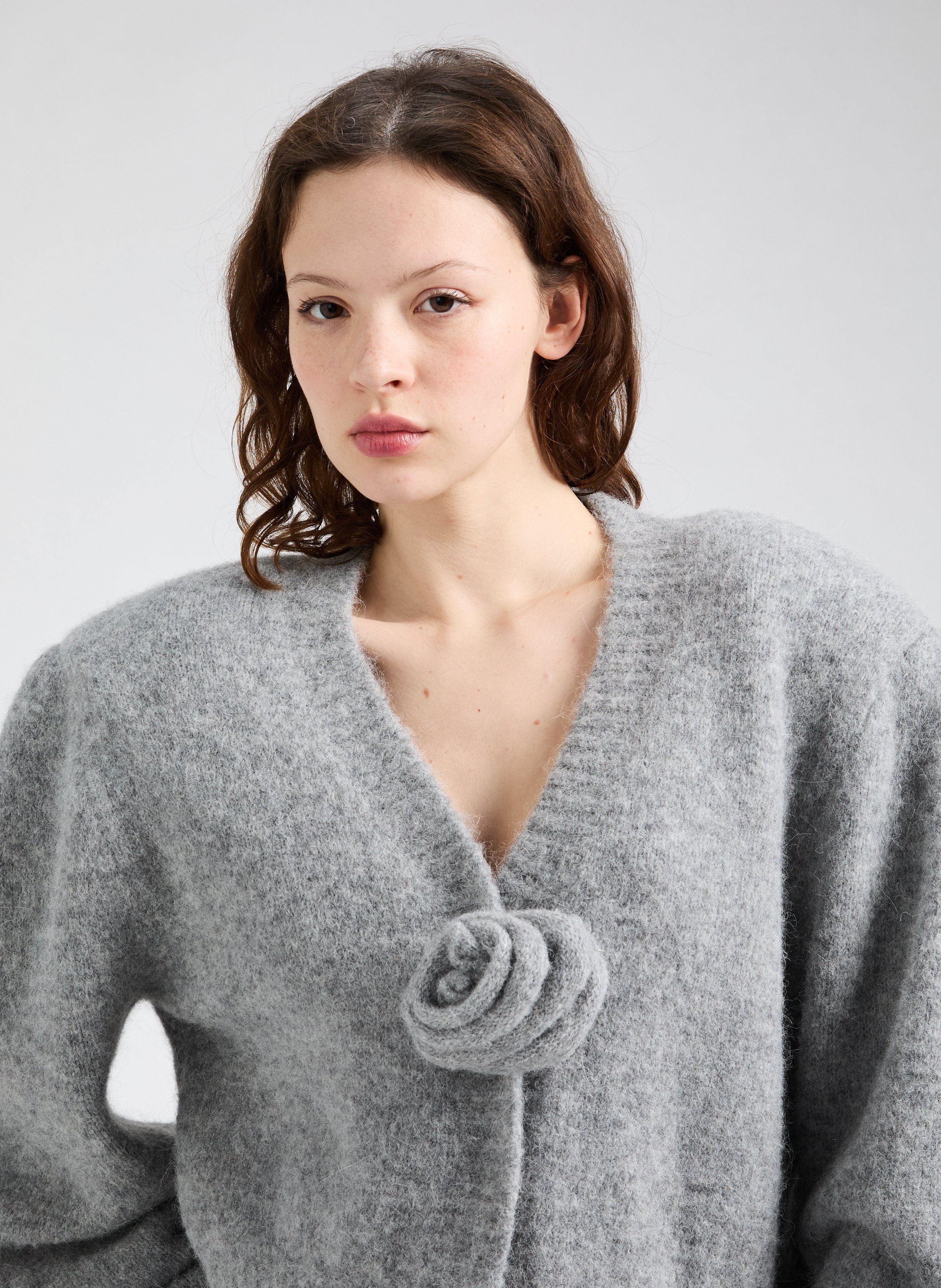 Cardigan court en laine et alpaga ROTATE Gris