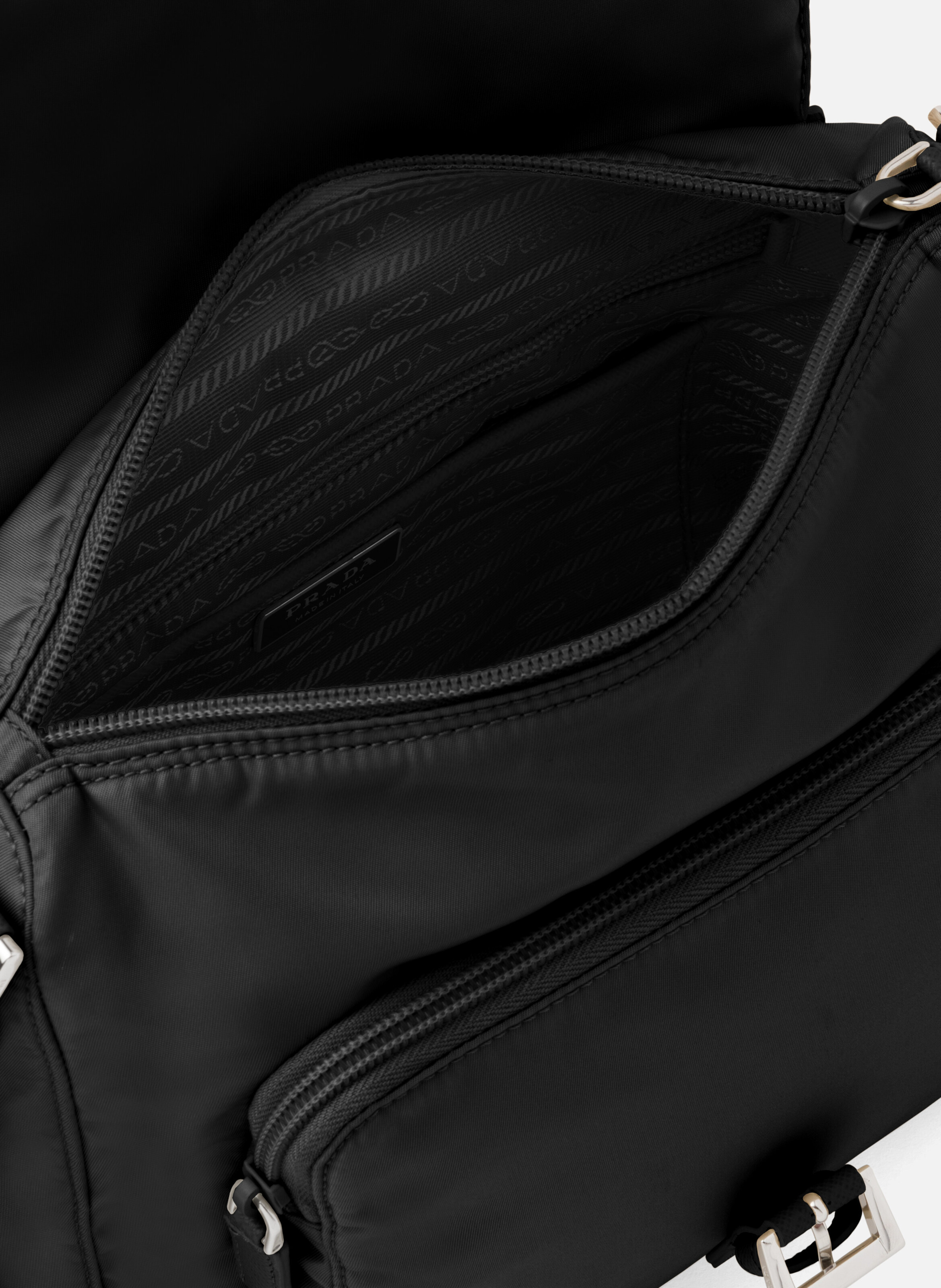 Sac porté épaule en re-nylon PRADA Noir