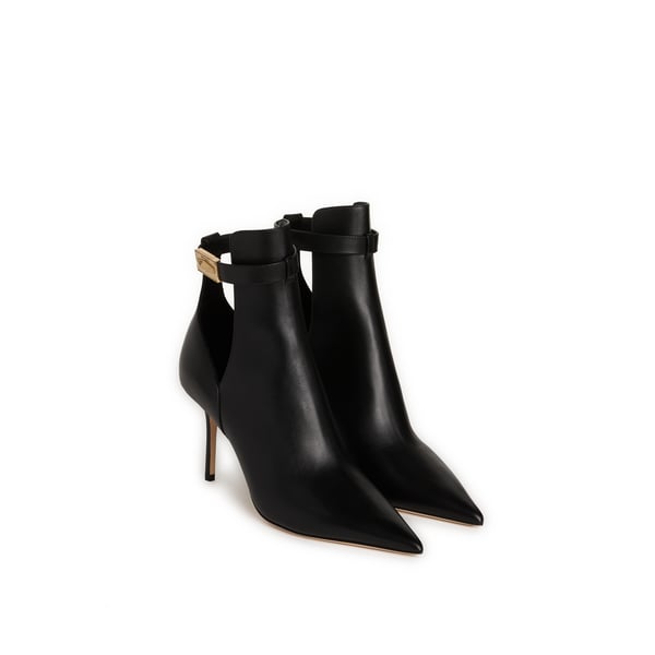 Bottines à talons pointu en cuir