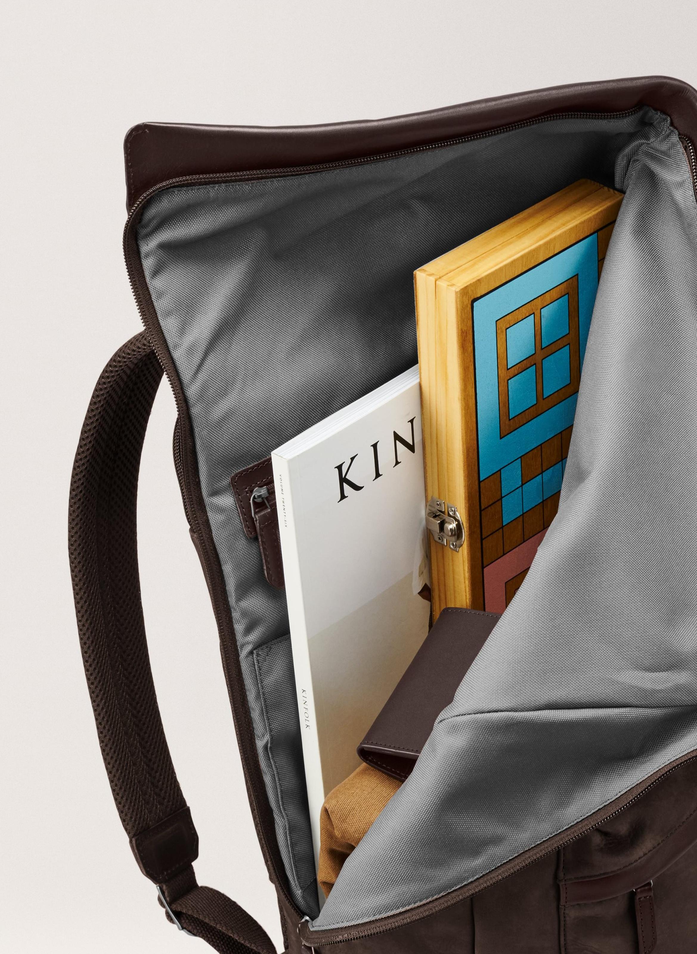 Sac à dos 'City-hopper' en cuir nubuck CARL FRIEDRIK Marron