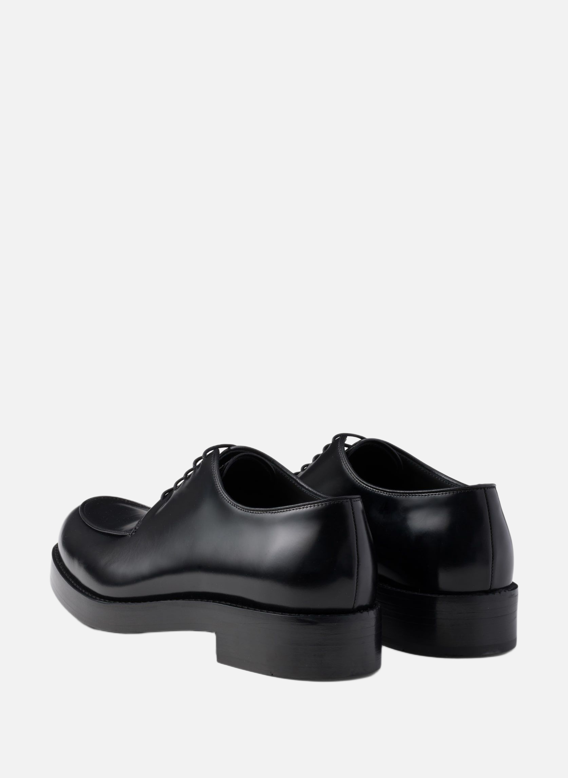 Derbies en cuir brossé PRADA Noir