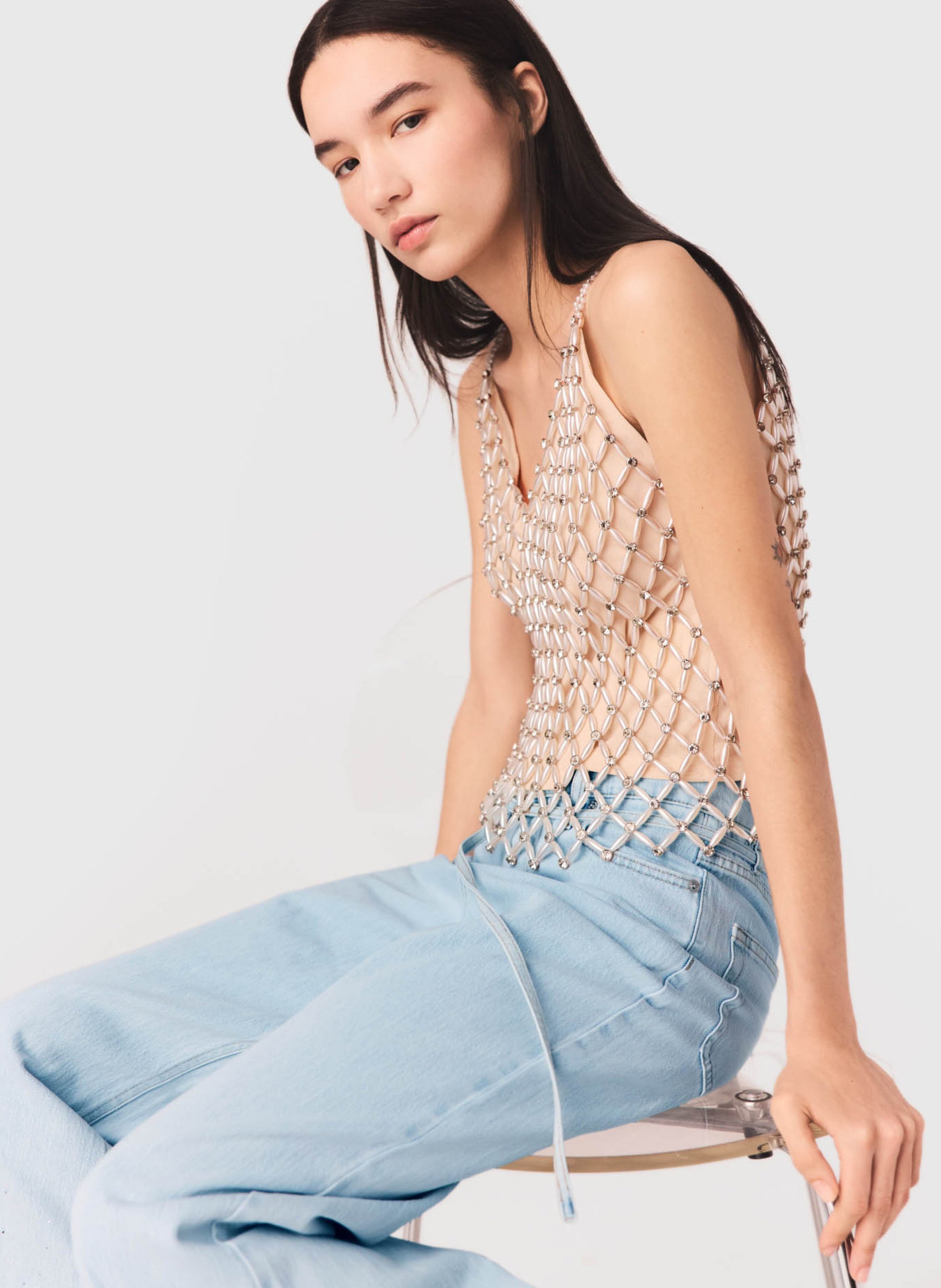 Top droit col v à strass MAJE Beige