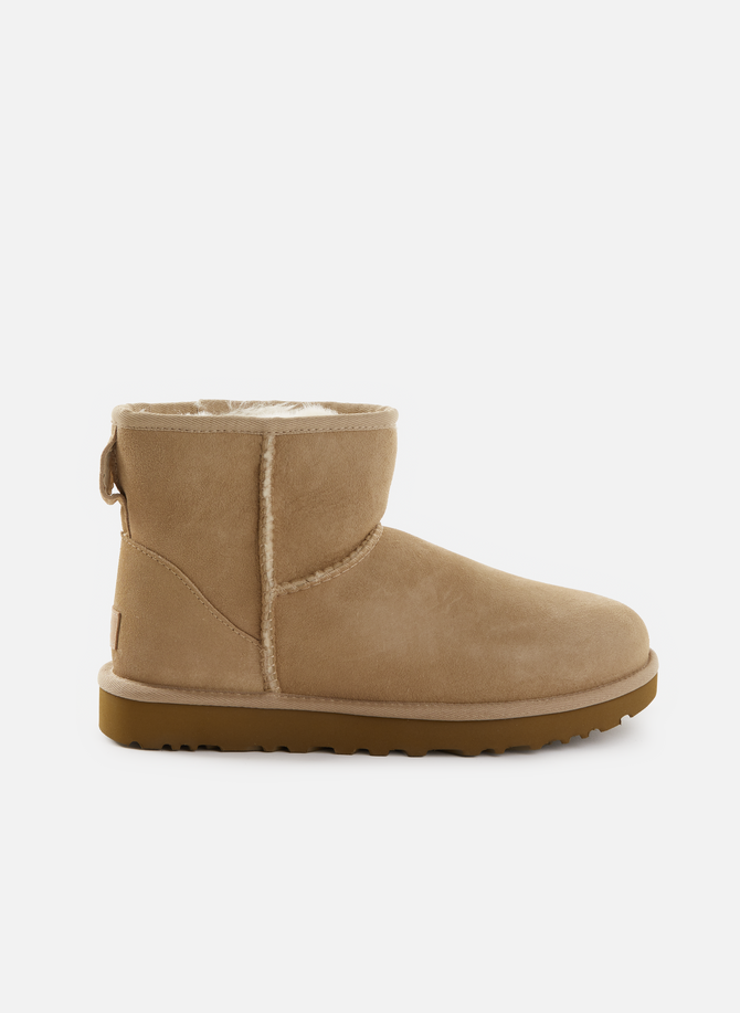 Classic mini UGG ankle boots