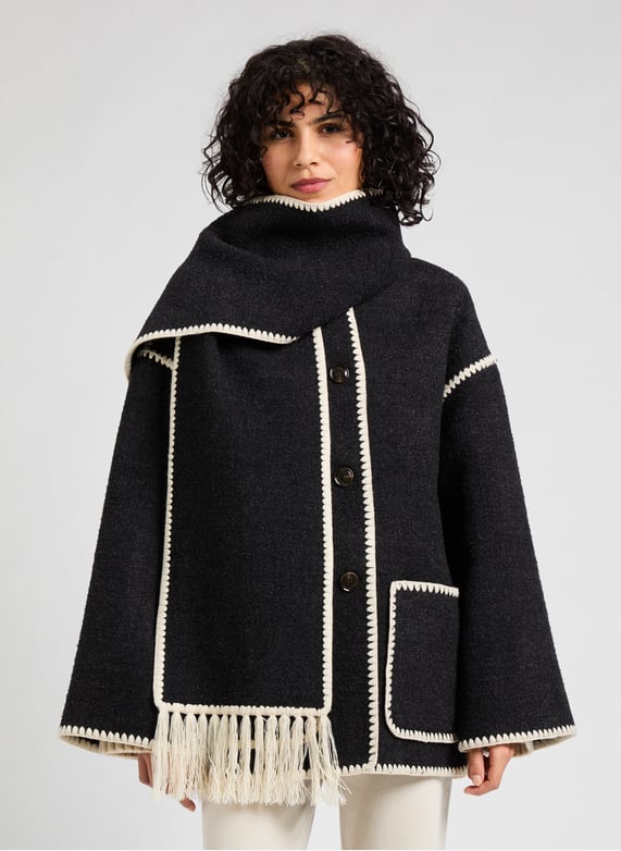 Veste courte ceinturée en tweed de laine mélangée éco-responsable Veste courte ceinturée en tweed de laine mélangée éco-responsable