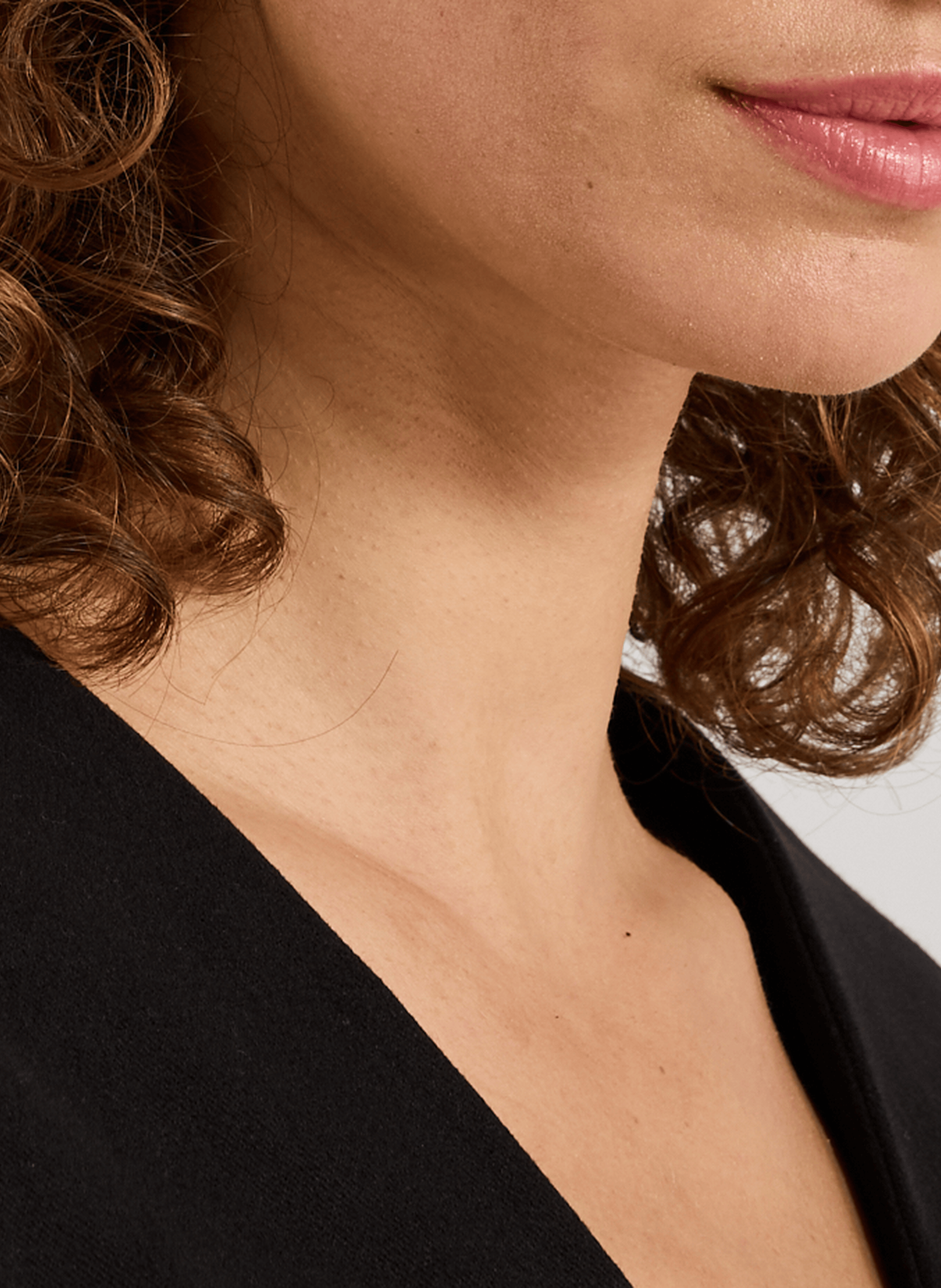 Boucles d'oreille en laiton et pierre SYLVIA TOLEDANO Multicolore