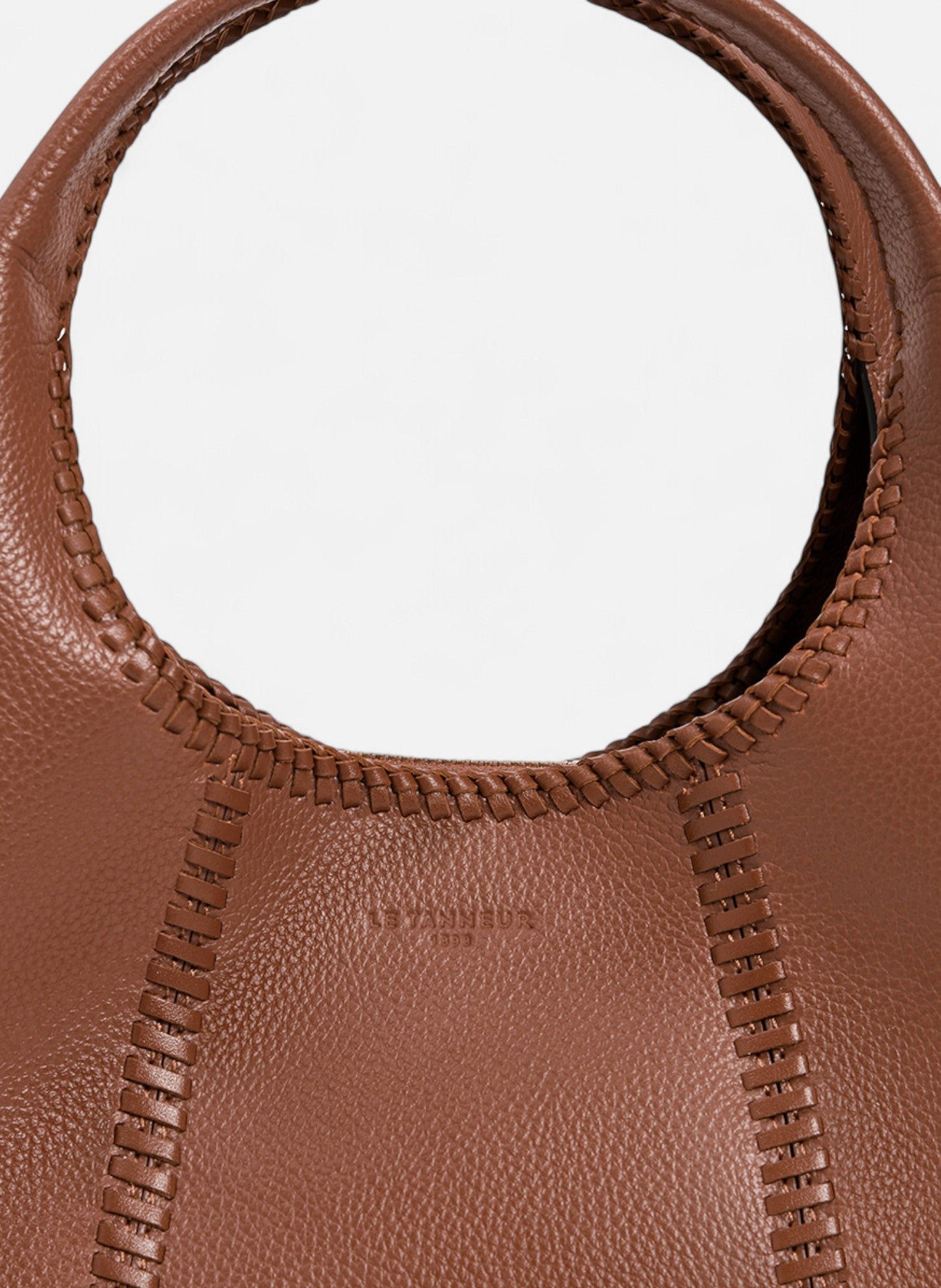 Petit sac à main juliette en cuir grainé avec surpiqûres LE TANNEUR Marron