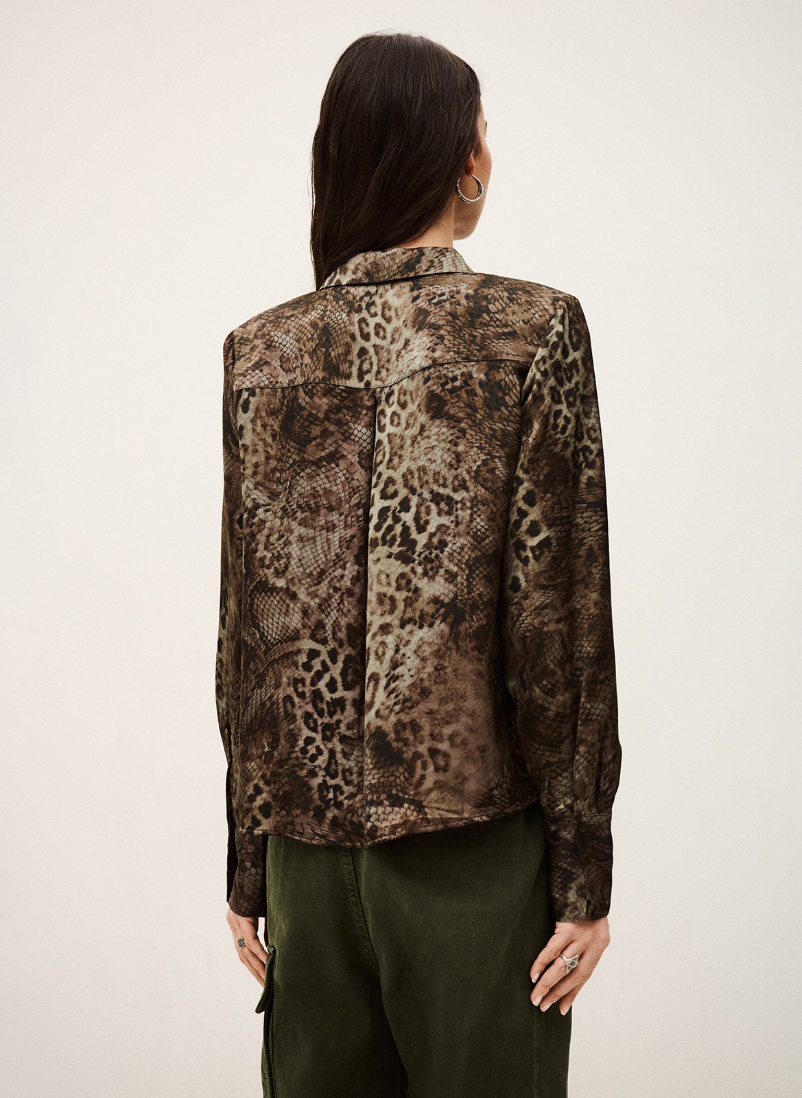 Chemise droite col classique imprimée cornelia BA&SH Kaki