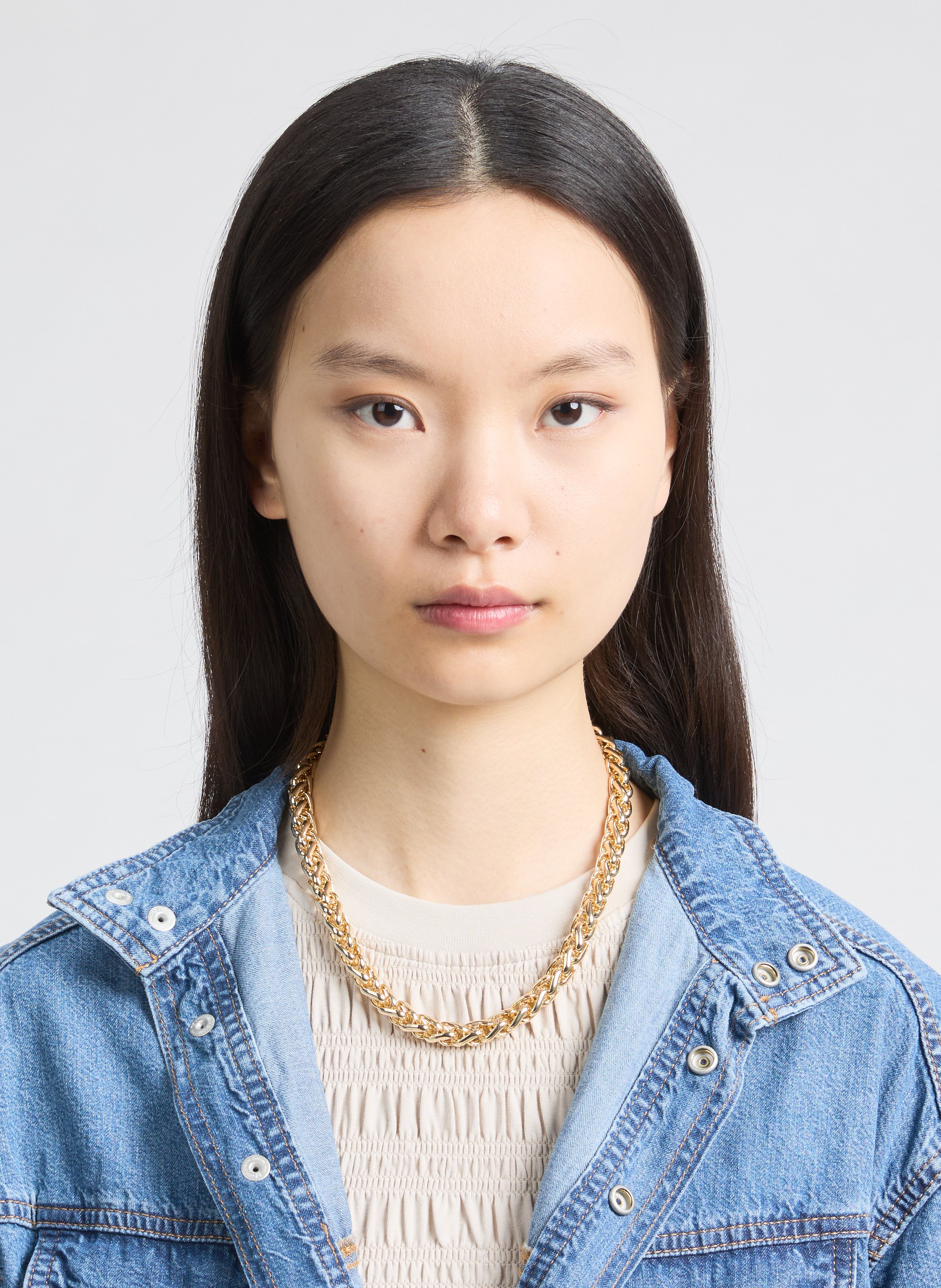 Chaîne en acier  AU PRINTEMPS PARIS Doré