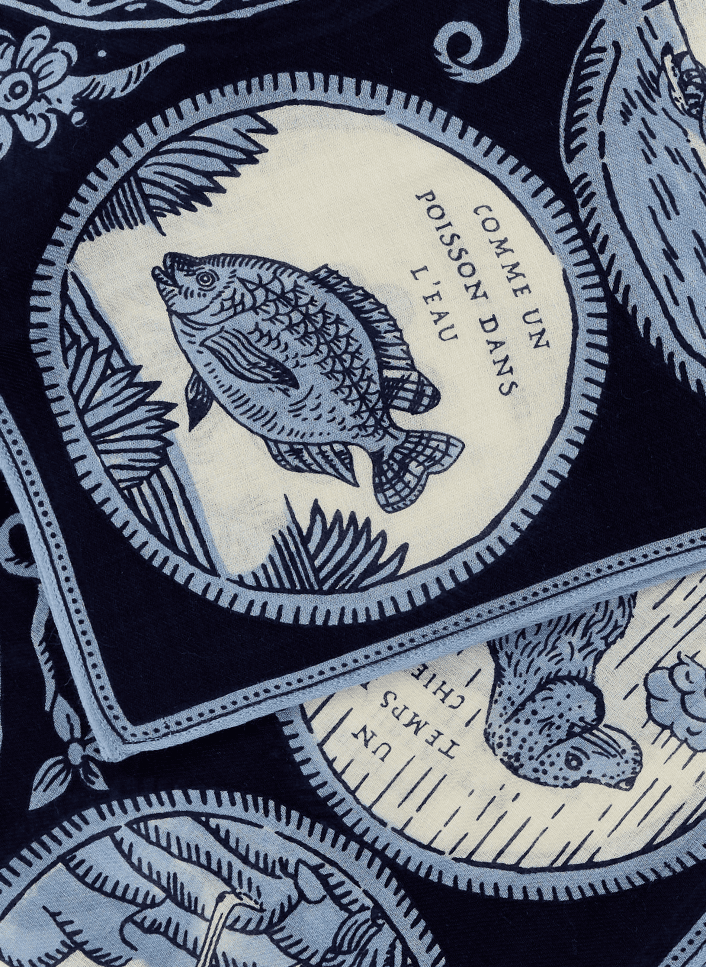 Foulard imprimé en laine INOUI EDITIONS Bleu