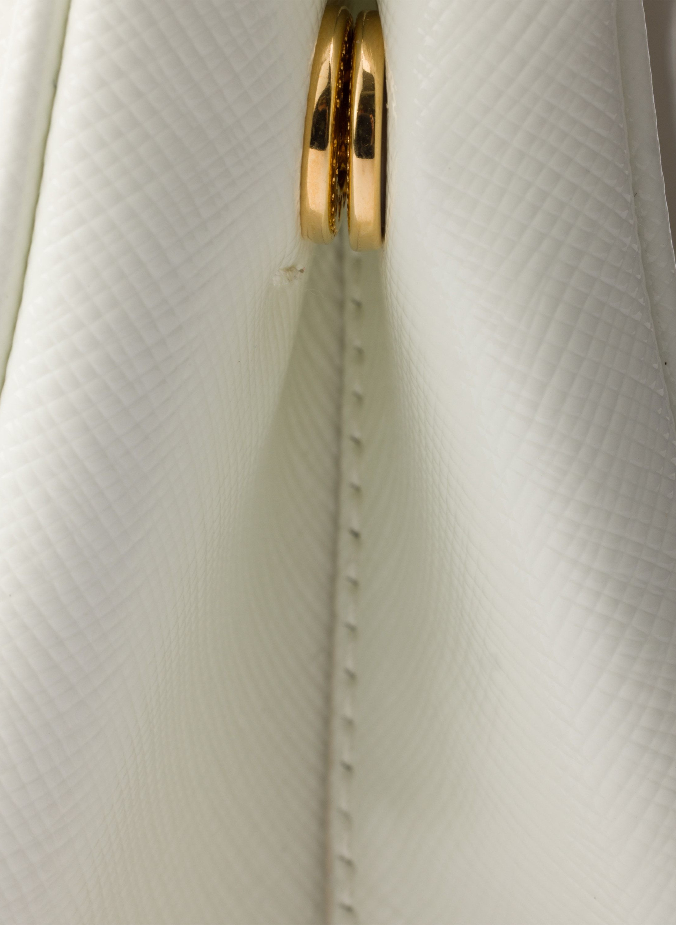 Mini sac prada galleria en cuir saffiano verni PRADA Blanc