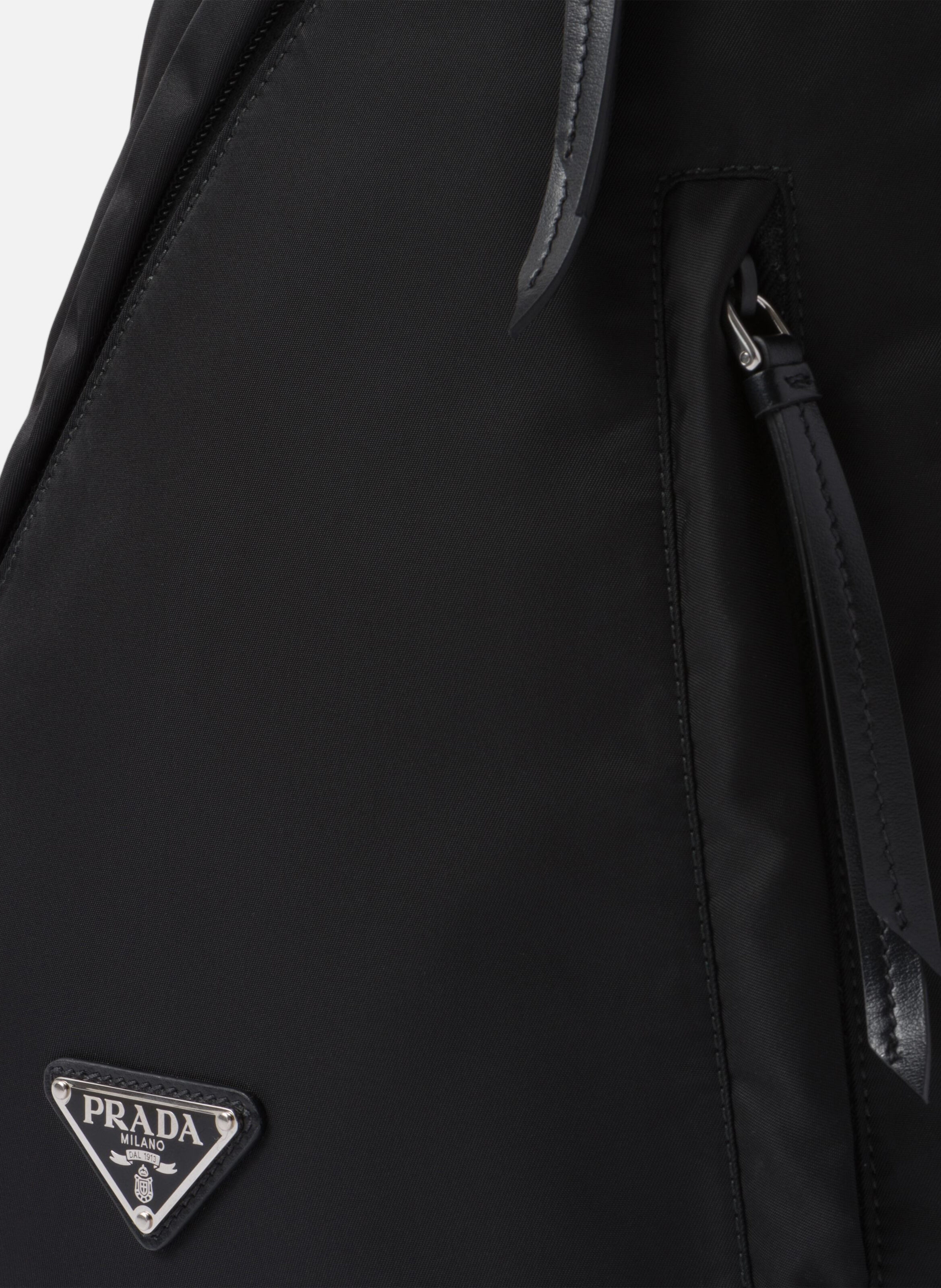 Sac à dos en re-nylon et cuir PRADA Noir