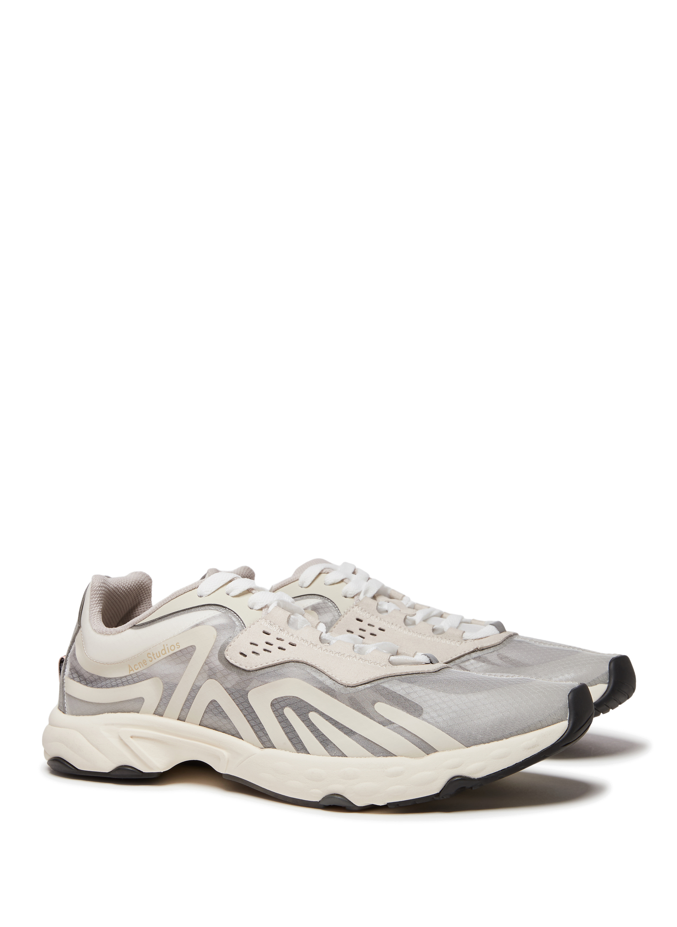 Baskets techniques en tissu