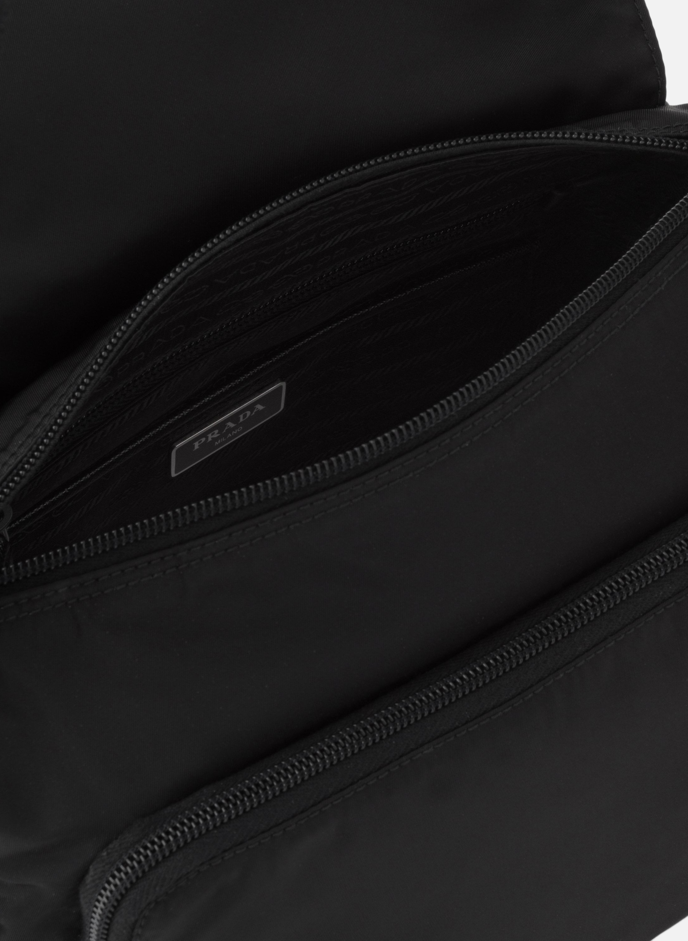 Sac porté épaule en re-nylon PRADA Noir