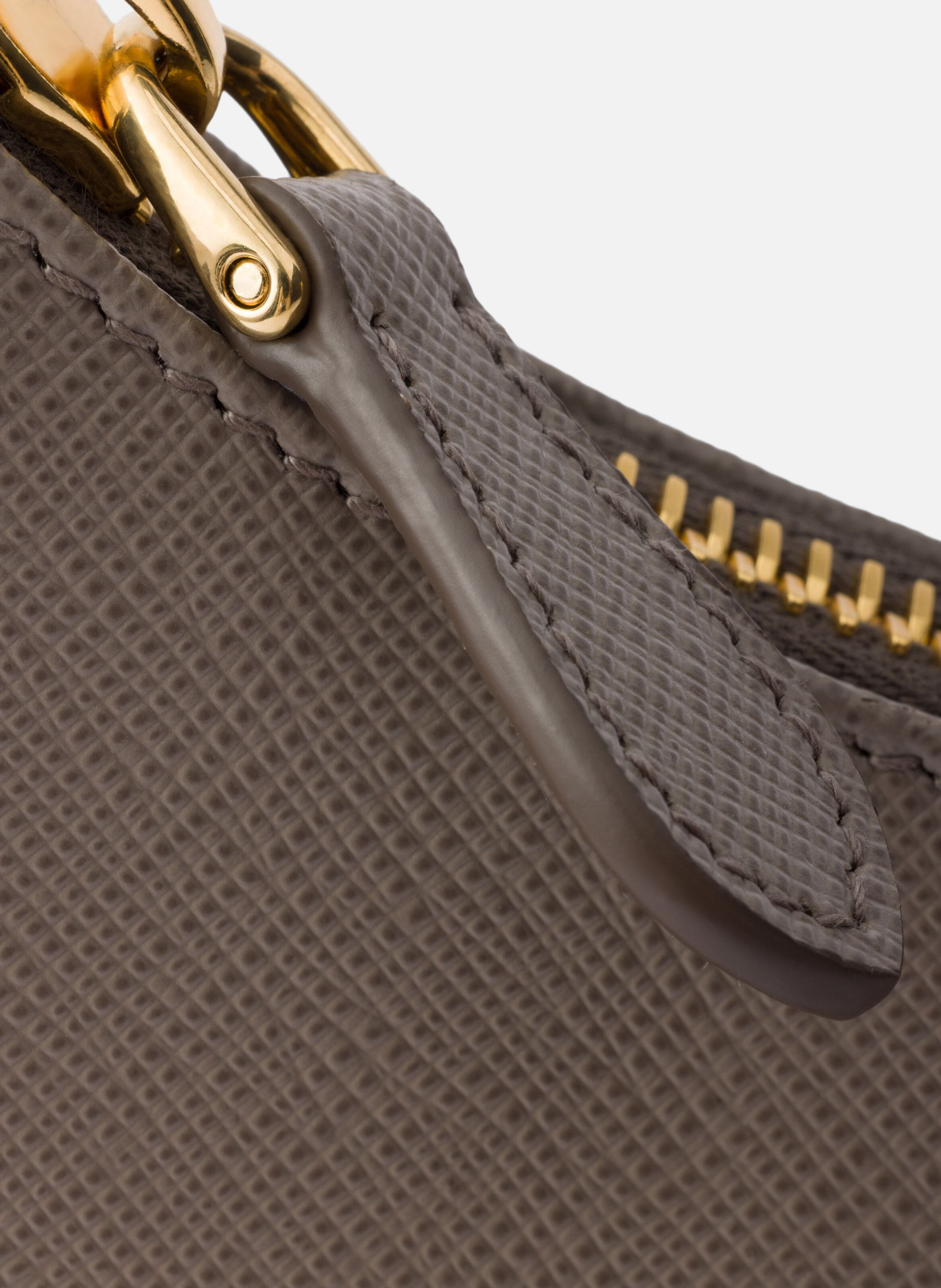 Sac prada re-edition 2005 en cuir saffiano PRADA Gris