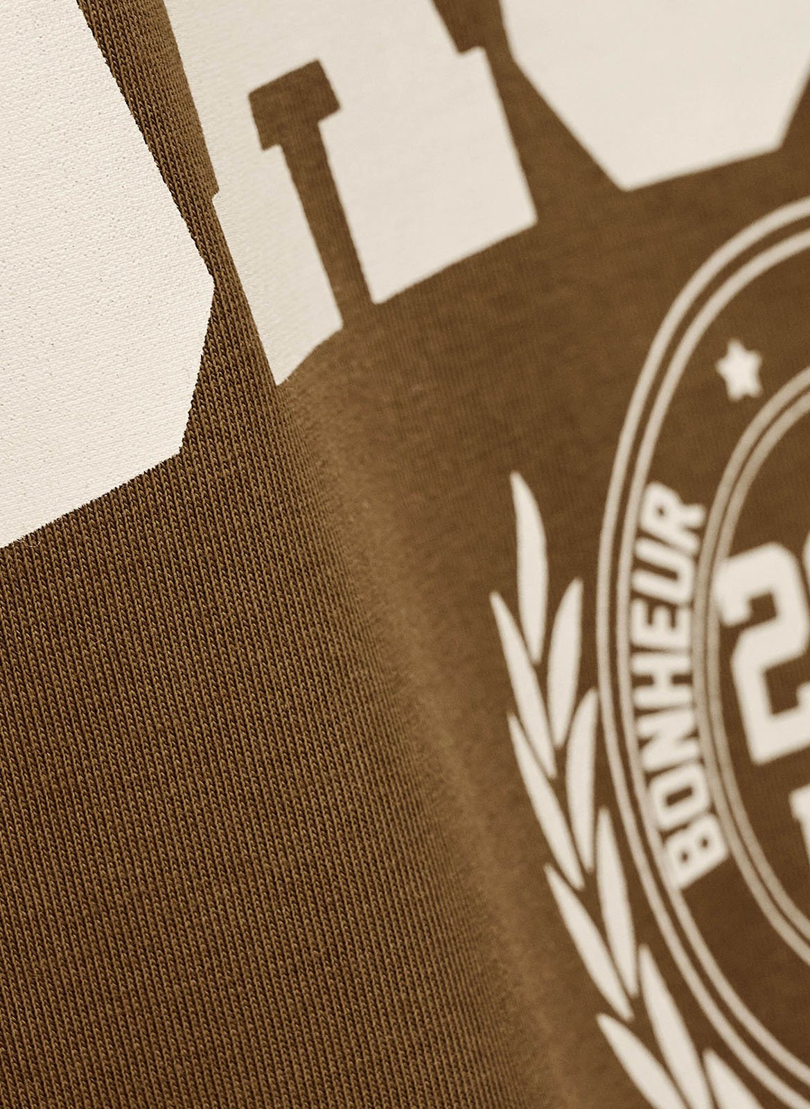 Tee-shirt droit col rond sérigraphié en coton ioni BA&SH Marron