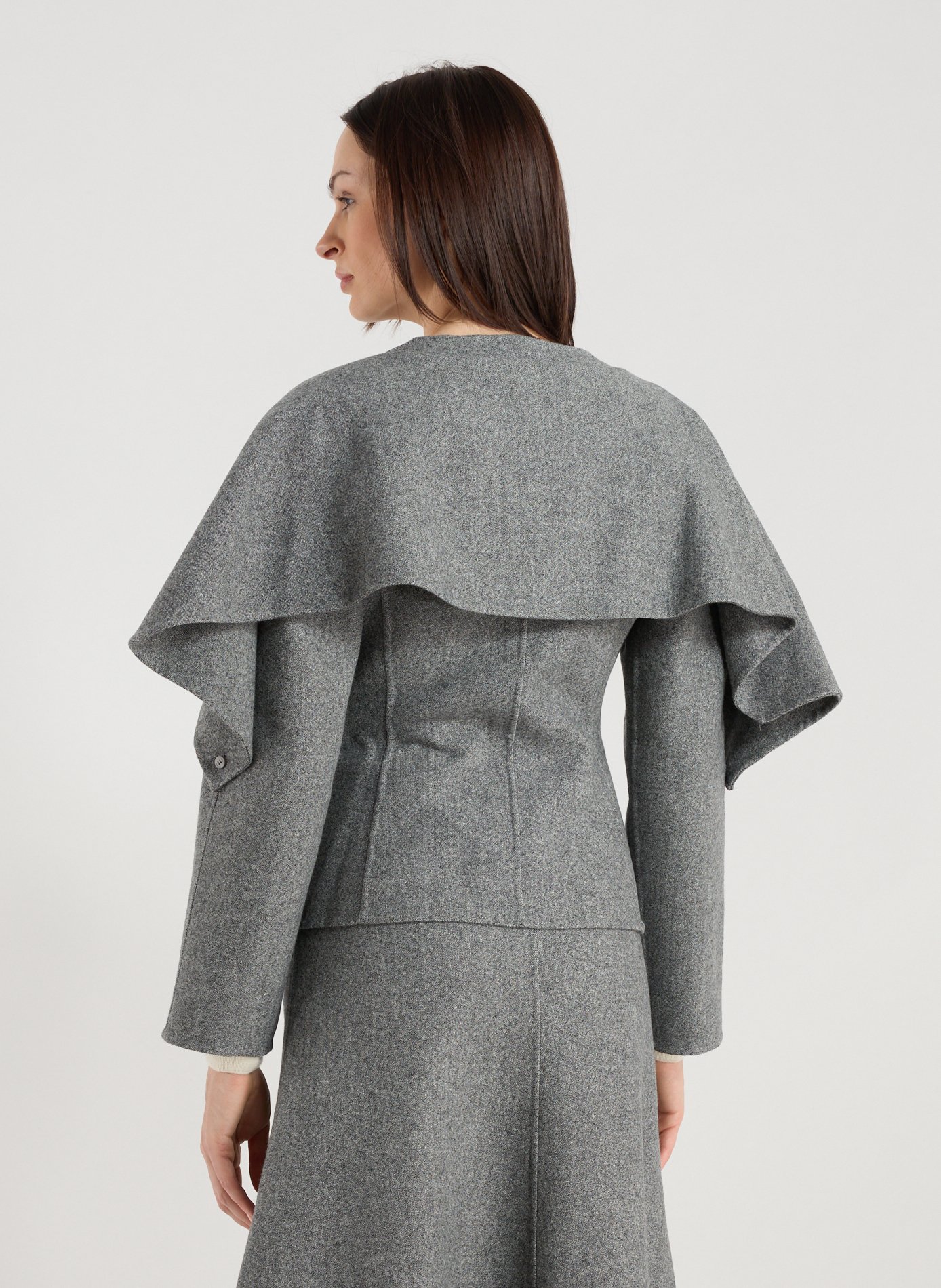 Veste cintrée en laine et cachemire mélangés R2W Gris