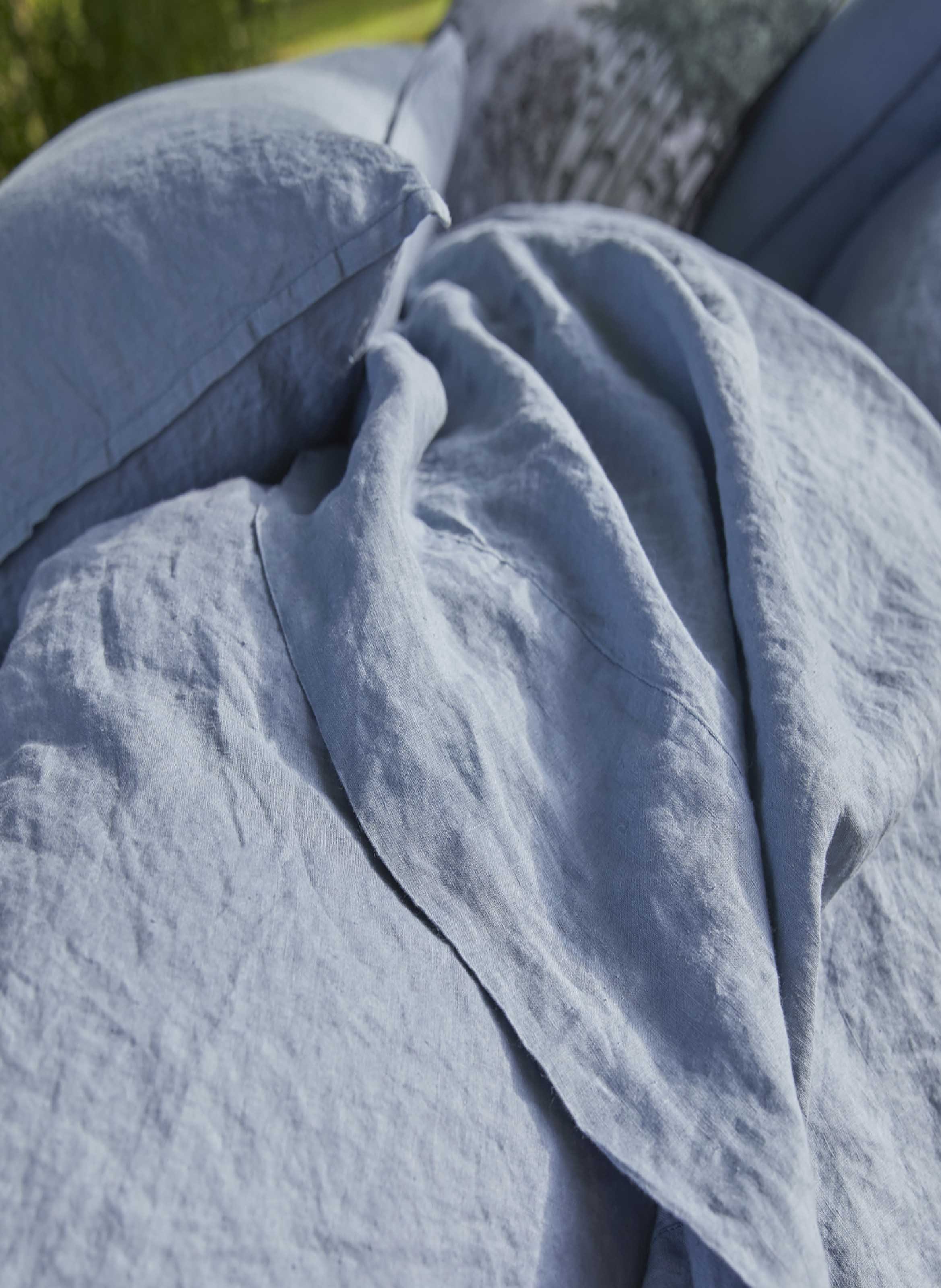 Drap plat uni en lin lavé, nouvelle vague ALEXANDRE TURPAULT Bleu