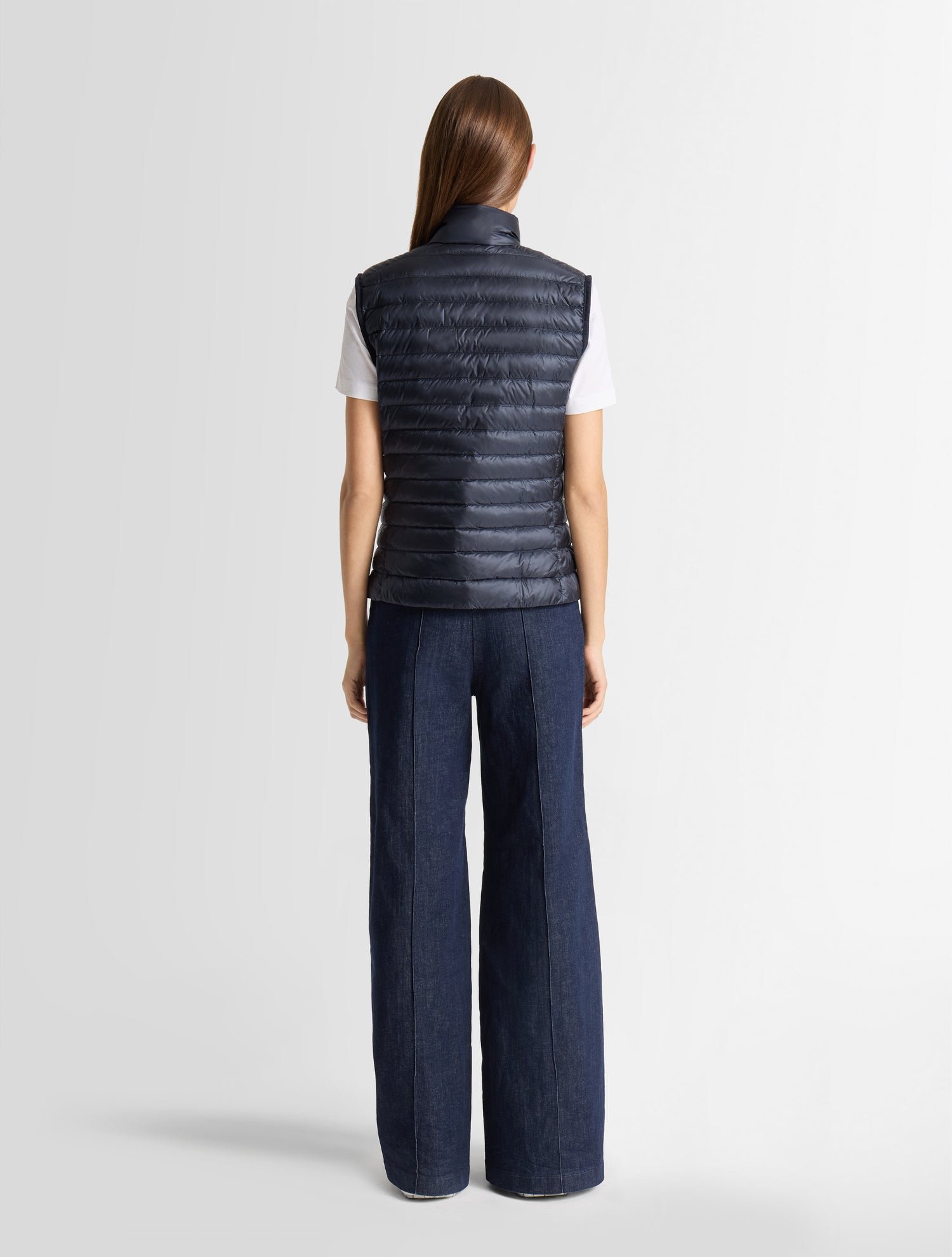 Mouwloos vest met opstaande kraag en regular fit. FUSALP Blauw