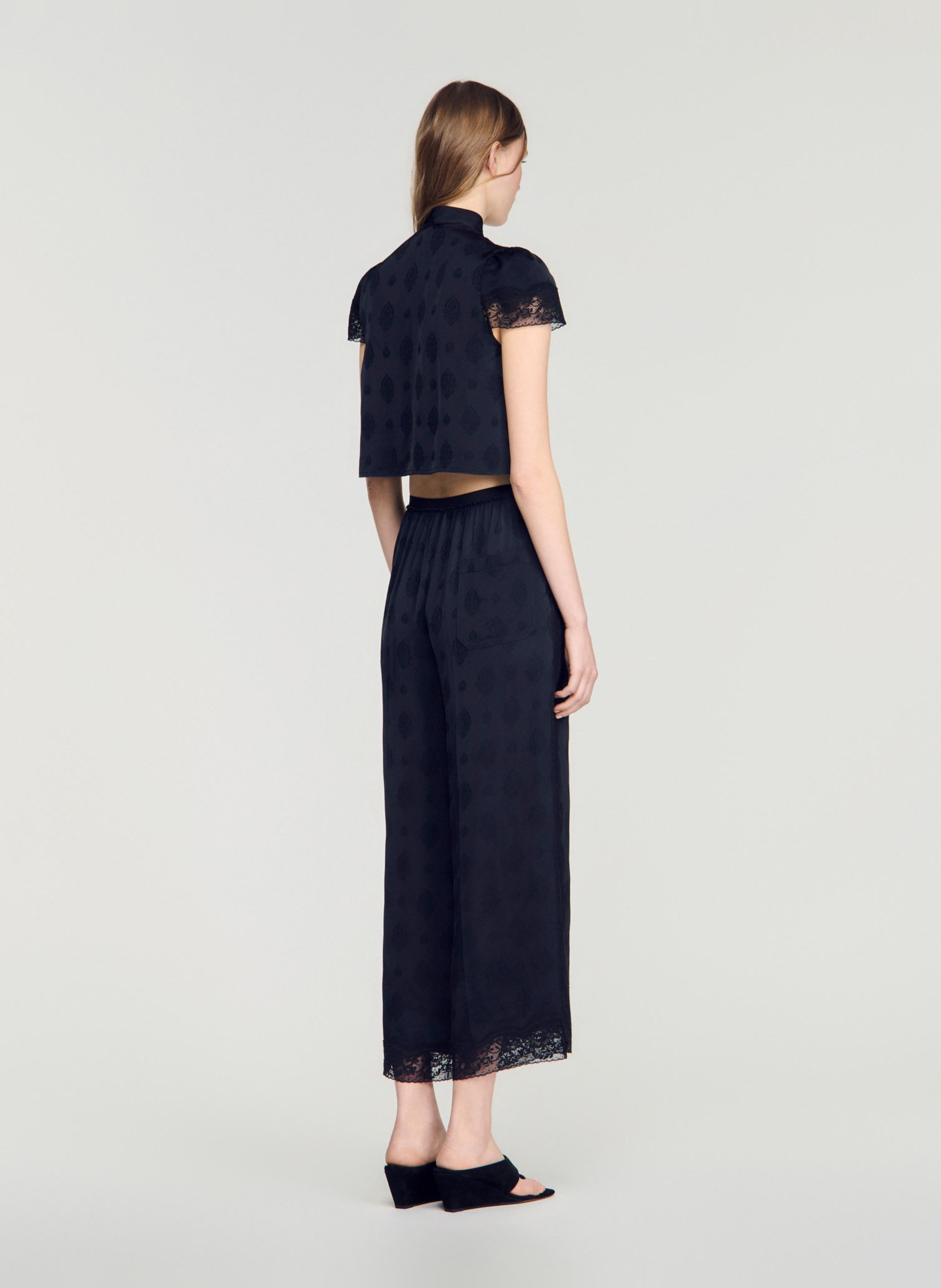 Top court jacquard col lavallière SANDRO Noir