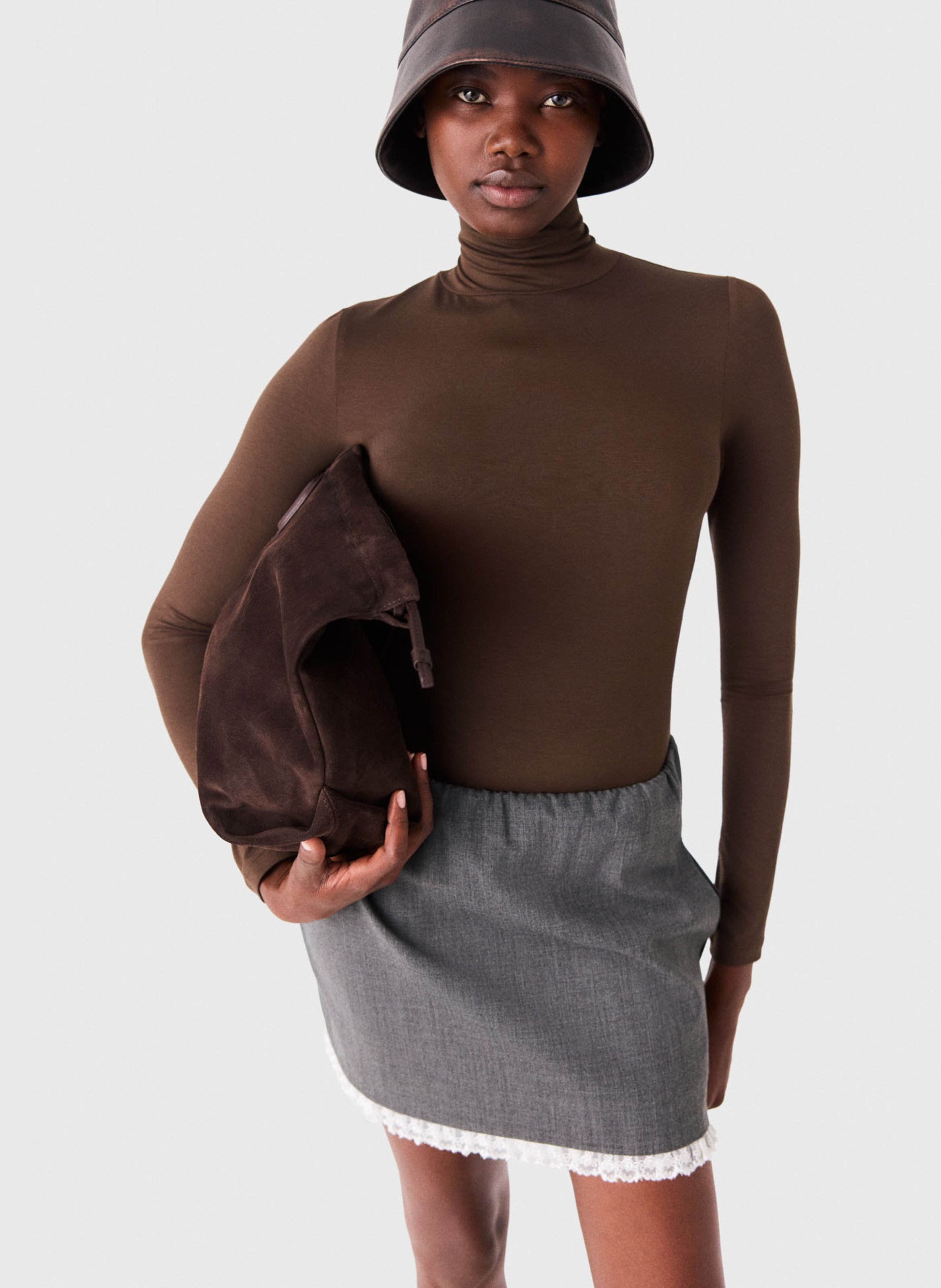 Tee-shirt col roulé moulant MAJE Marron