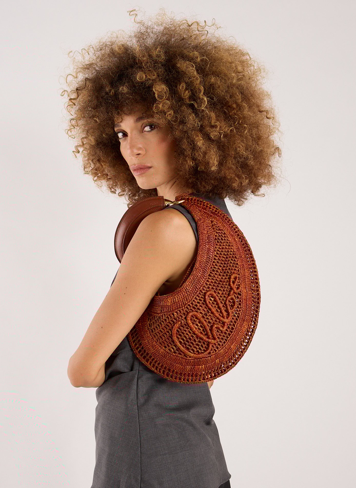 Sac à main Hobo Summer Banana en raphia CHLOÉ Marron