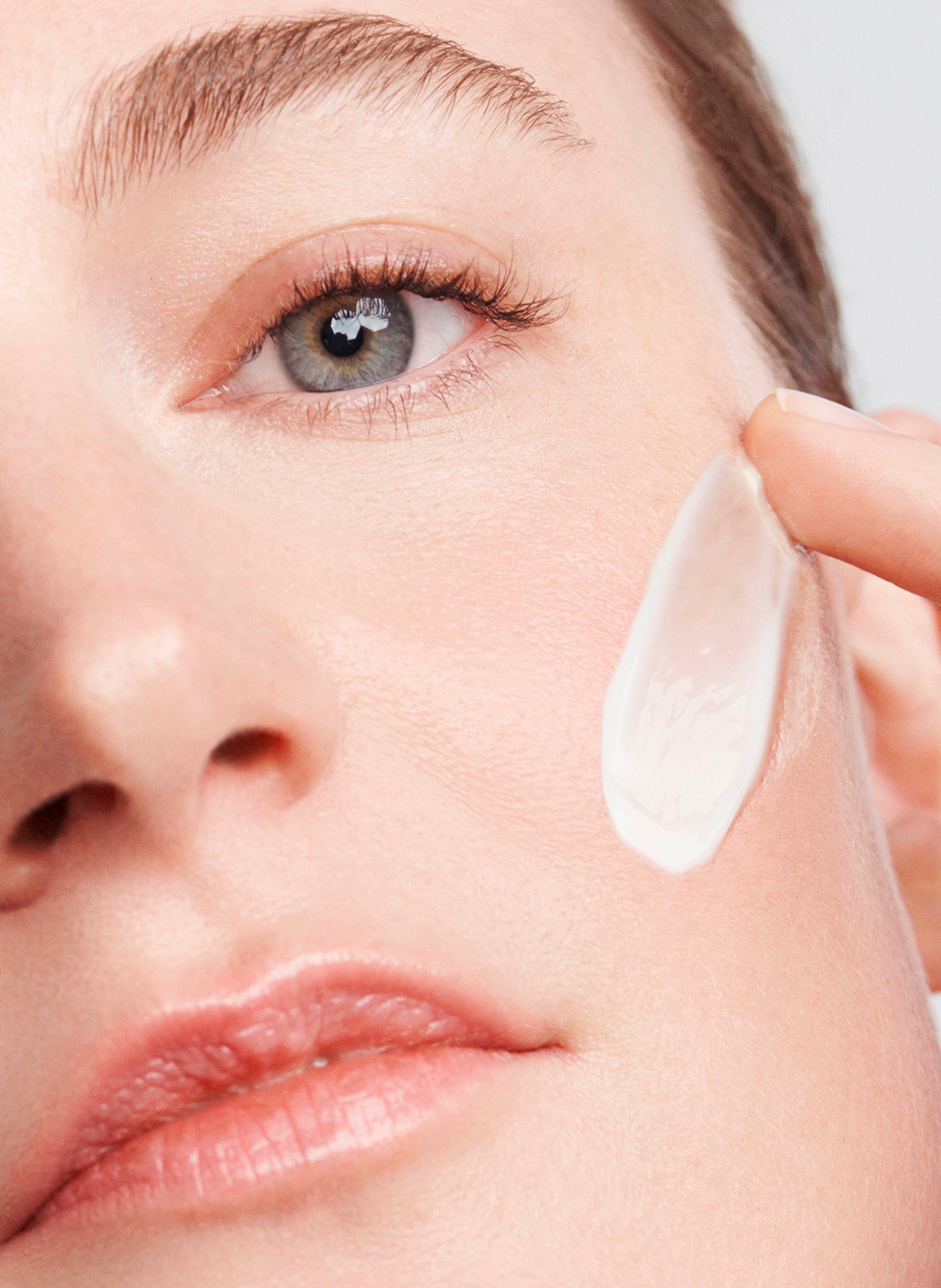 Soothing Emulsion - Calm-Essentiel CLARINS No color