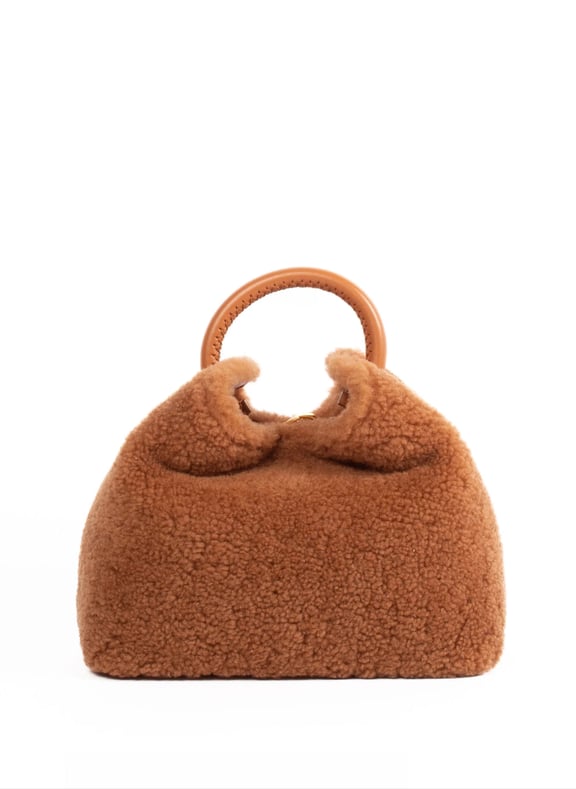 Sac à main baozi en shearling Marron by ELLEME ELLEME Sac à main baozi en shearling Marron