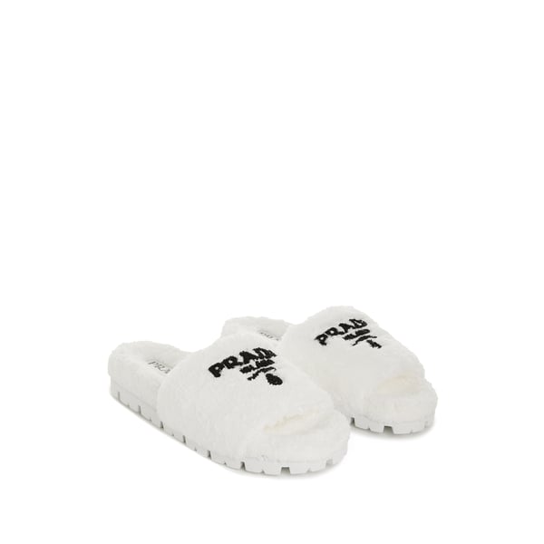 Claquettes fourrées