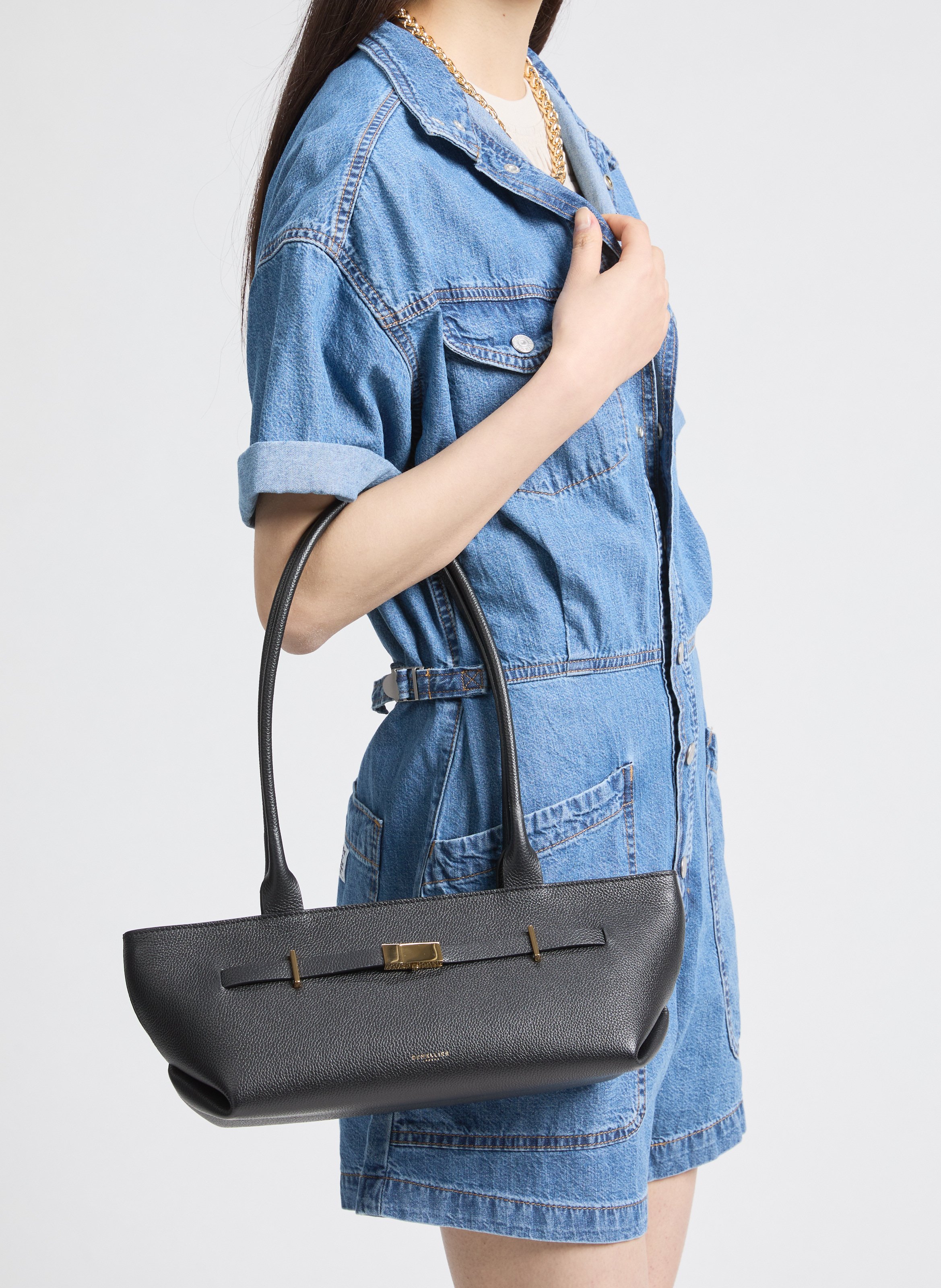 The New York Shoulder DEMELLIER LONDON Noir