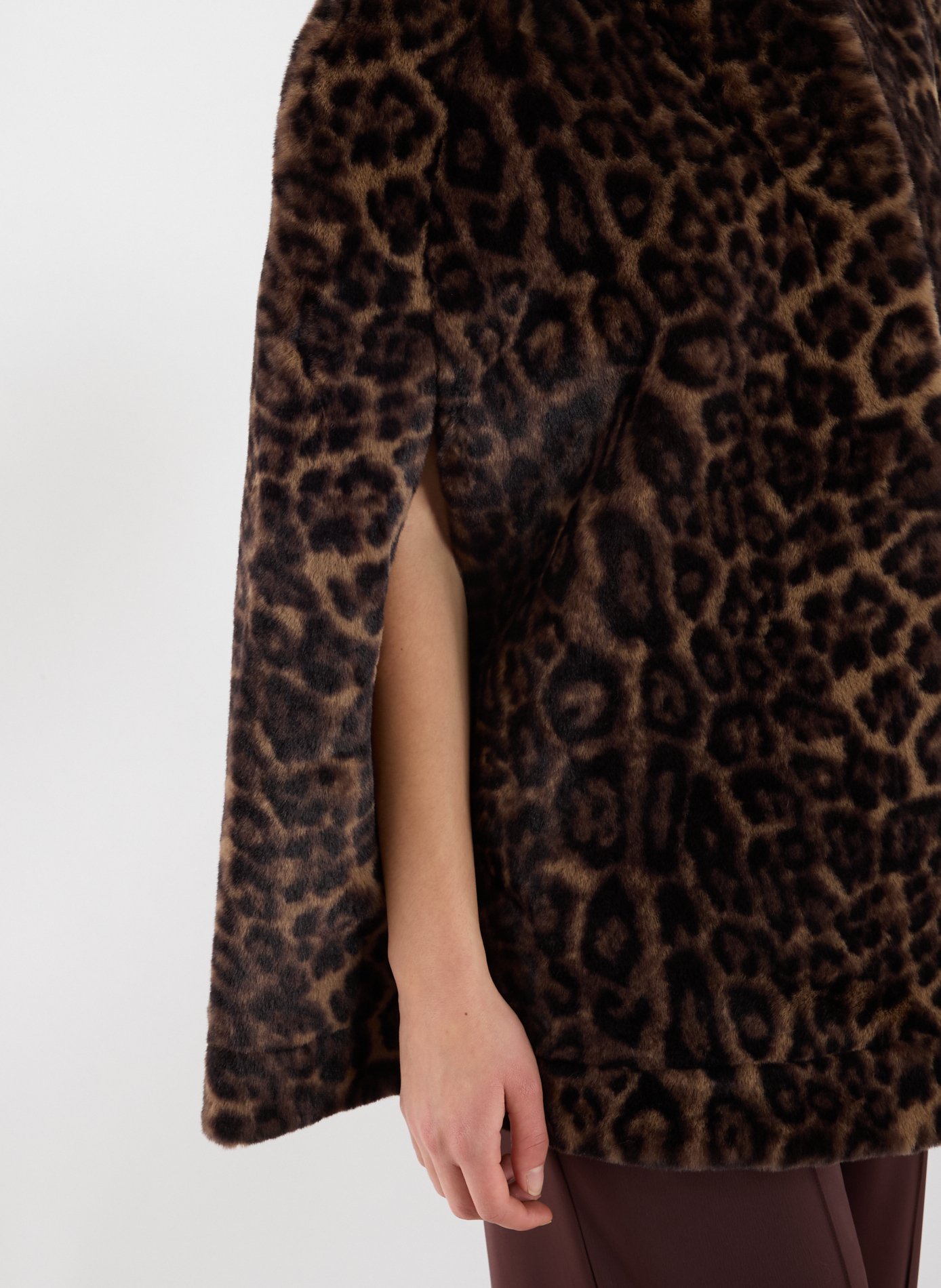 Sleeveless leopard print coat APPARIS Multicolour