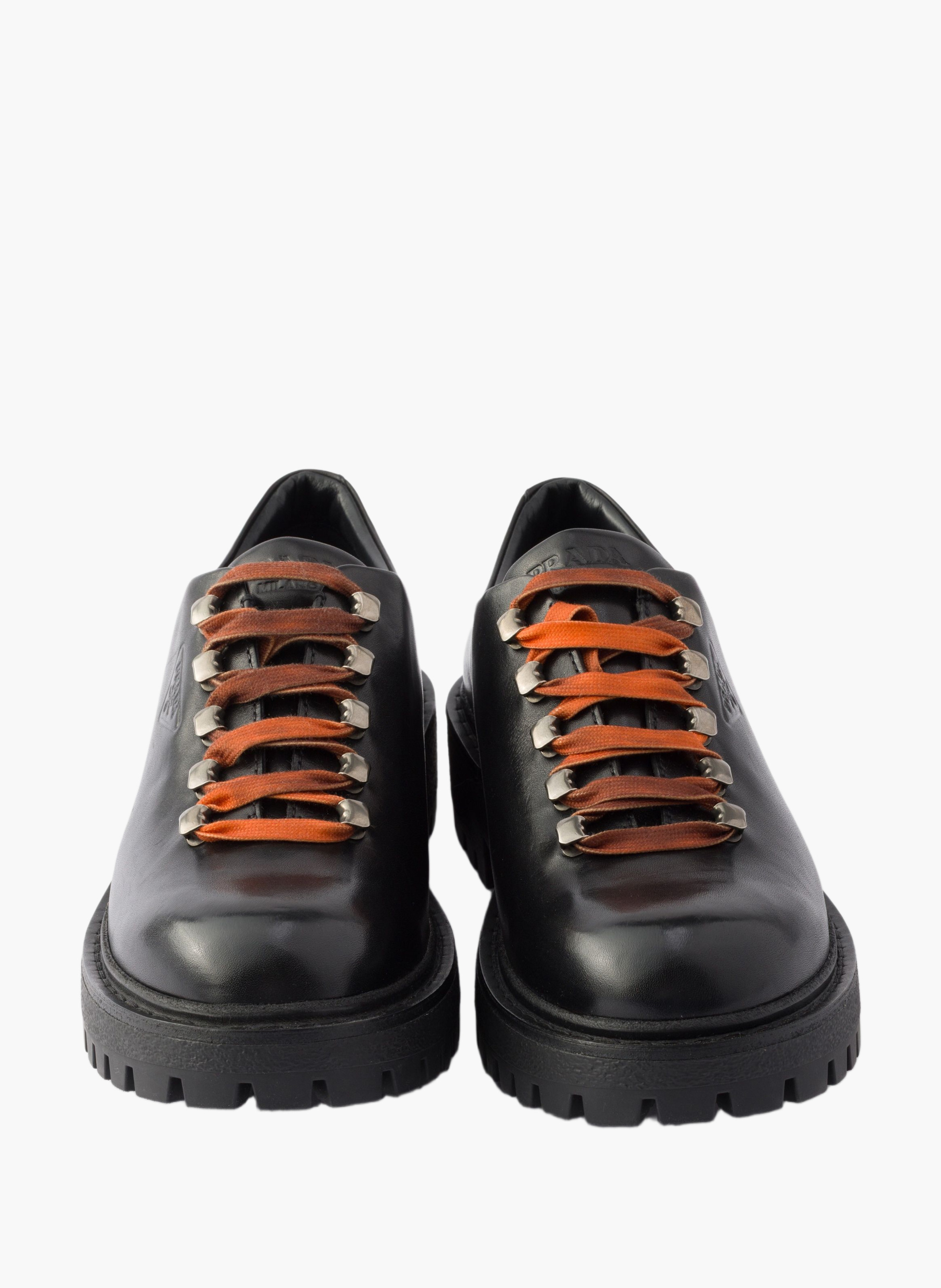 Chaussures à lacets en cuir vieilli PRADA Noir