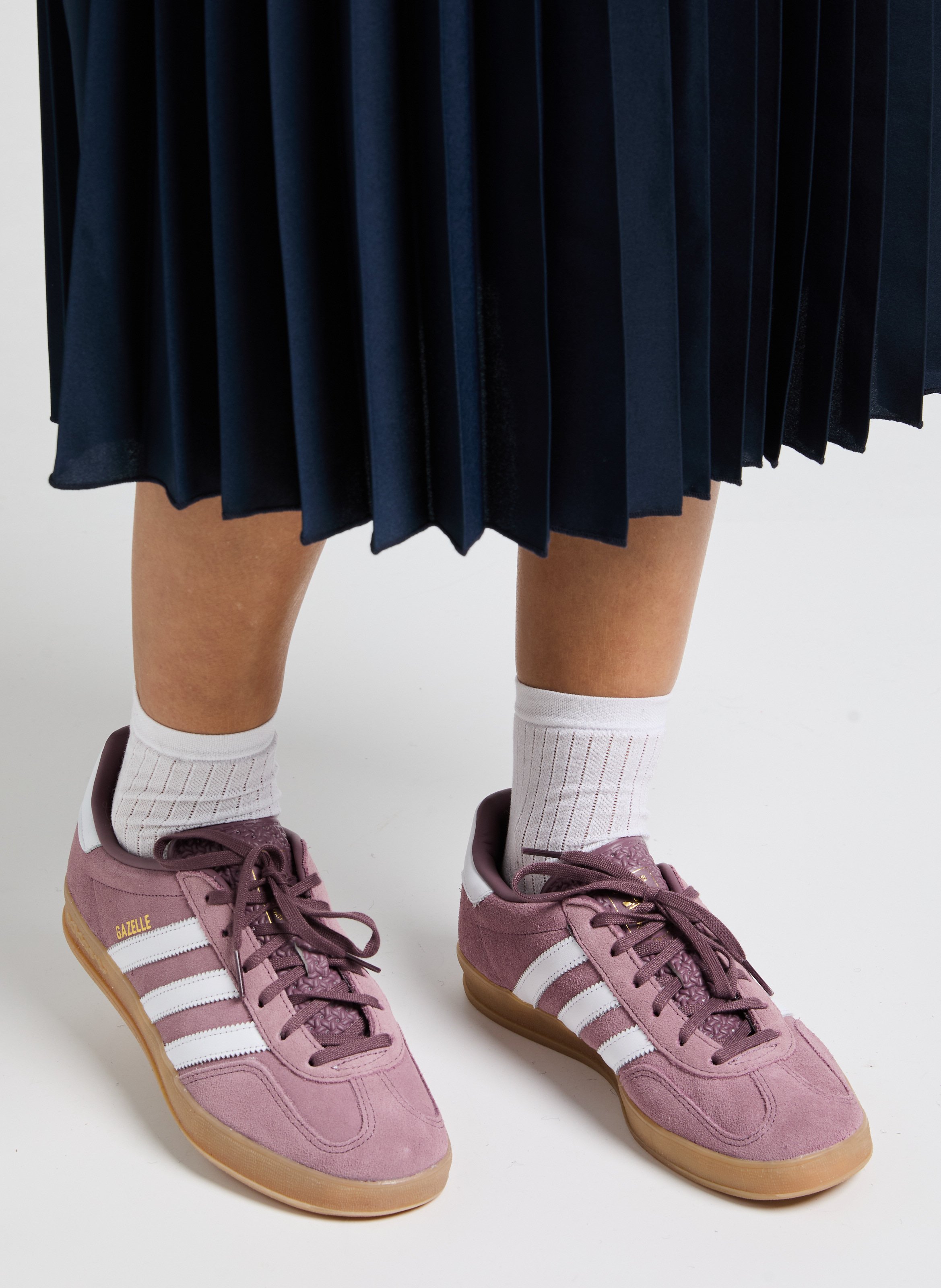 Baskets Gazelle Indoor  ADIDAS Rouge