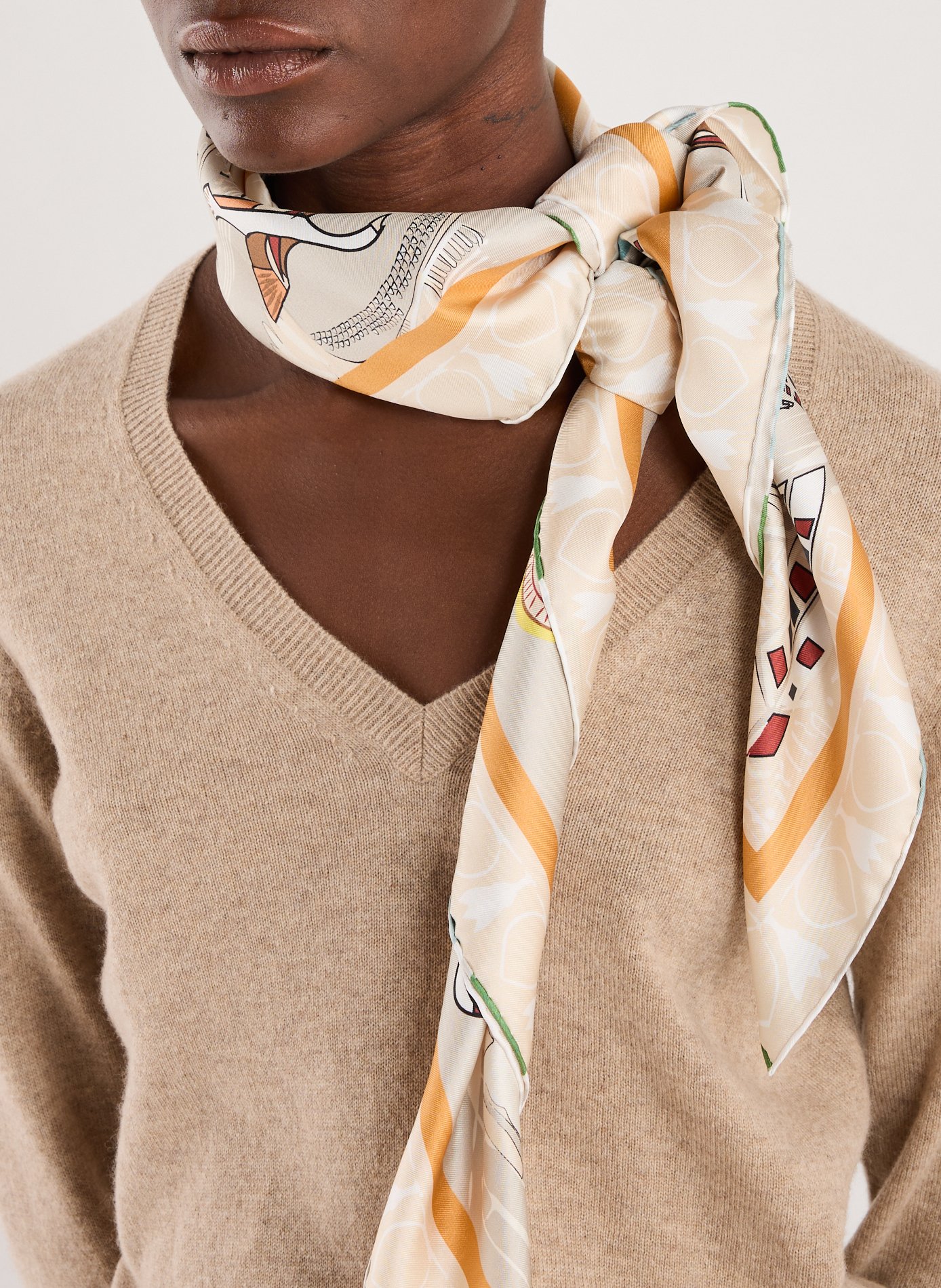 Foulard Louvre sur le Nil  PETRUSSE Beige