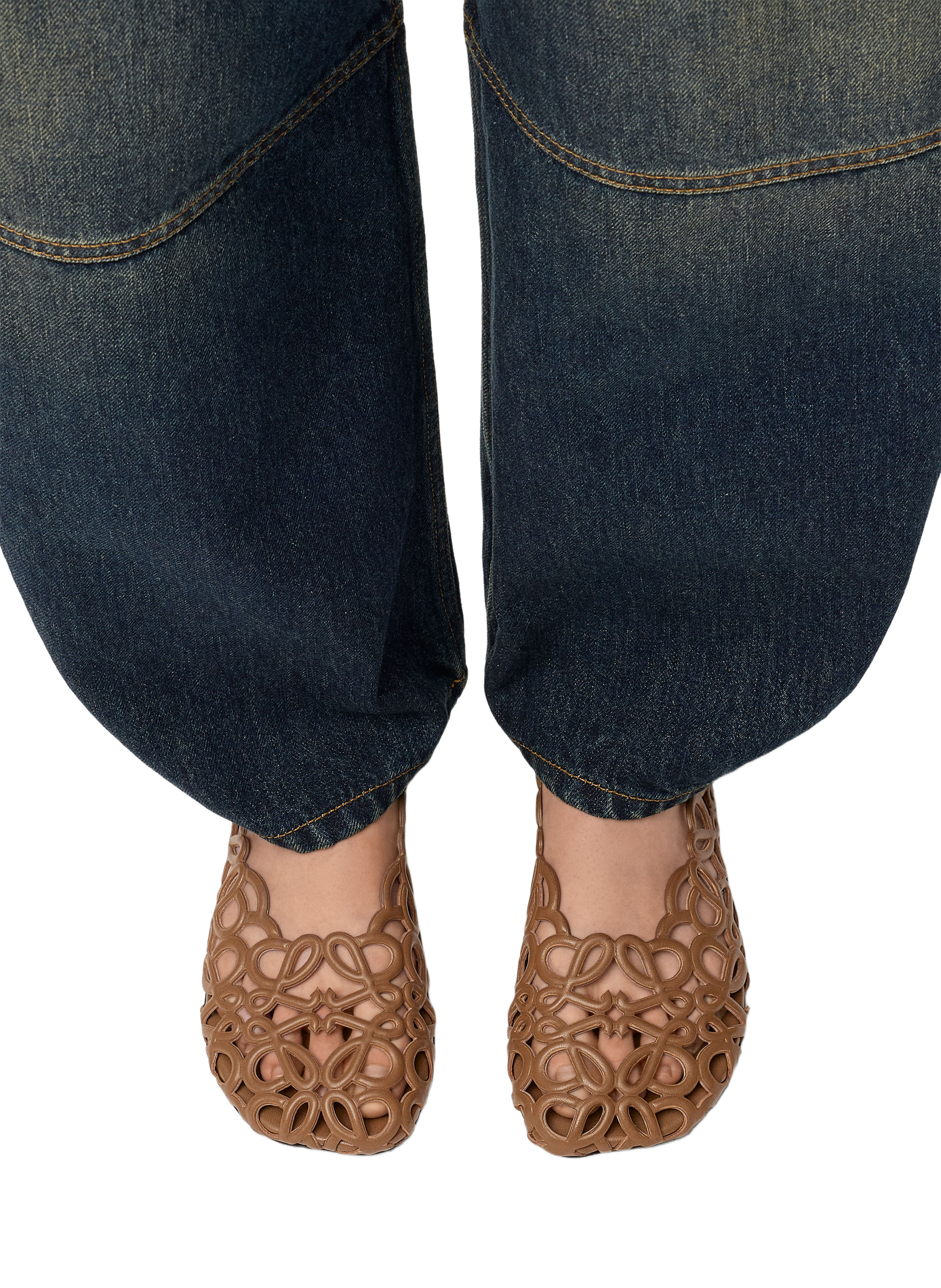 Ballerines Petal Anagram en cuir d'agneau LOEWE Beige