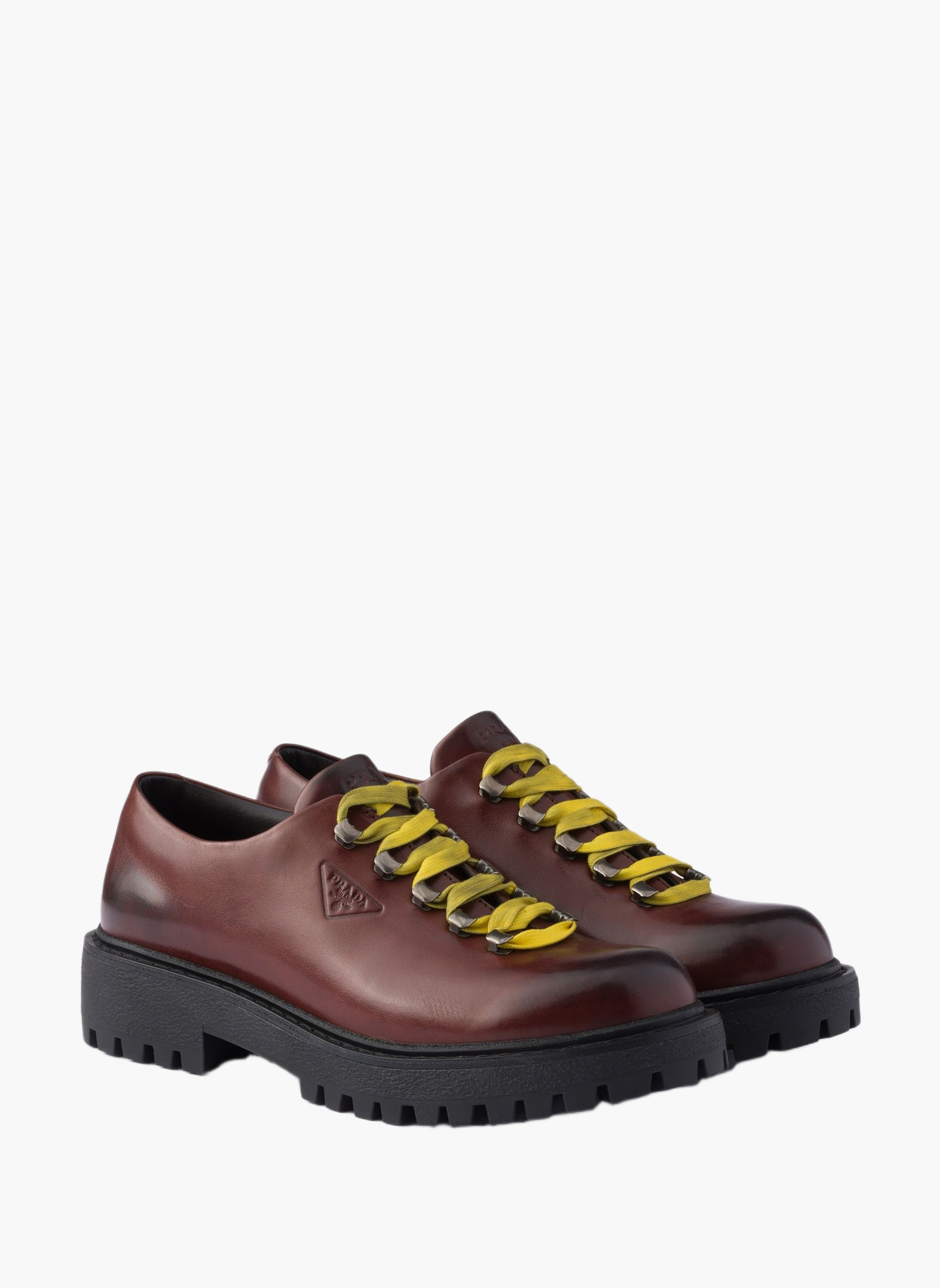 Chaussures à lacets en cuir vieilli PRADA Marron