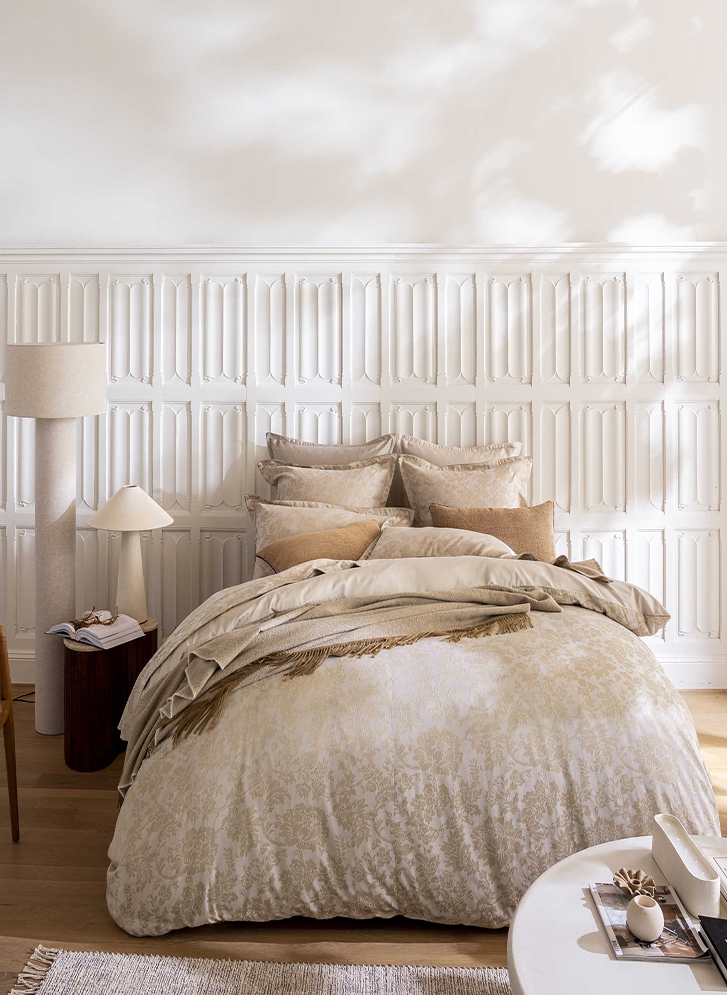 Drap plat imprimé en jacquard de coton, mémoire ALEXANDRE TURPAULT Beige