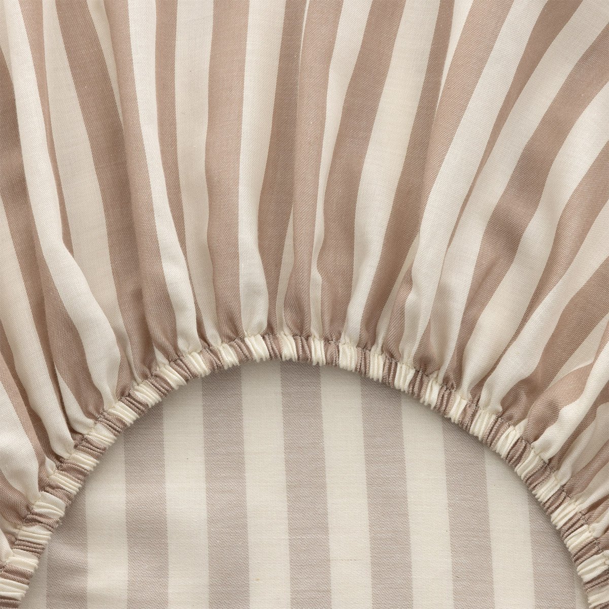 Drap housse en satin de coton, fifty-fifty DESFORGES Violet