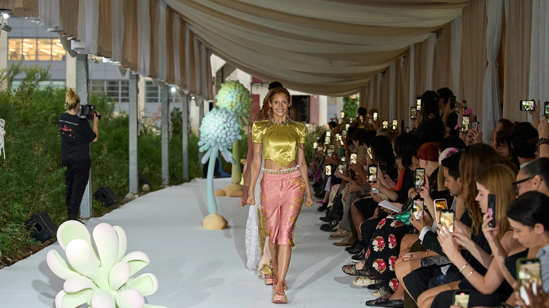 CHATGPT VS. PERSONAL SHOPPER : QUI GAGNE LE COMBAT DES LOOKS ? Edito, Hot Culture, Printemps, ChatGPT