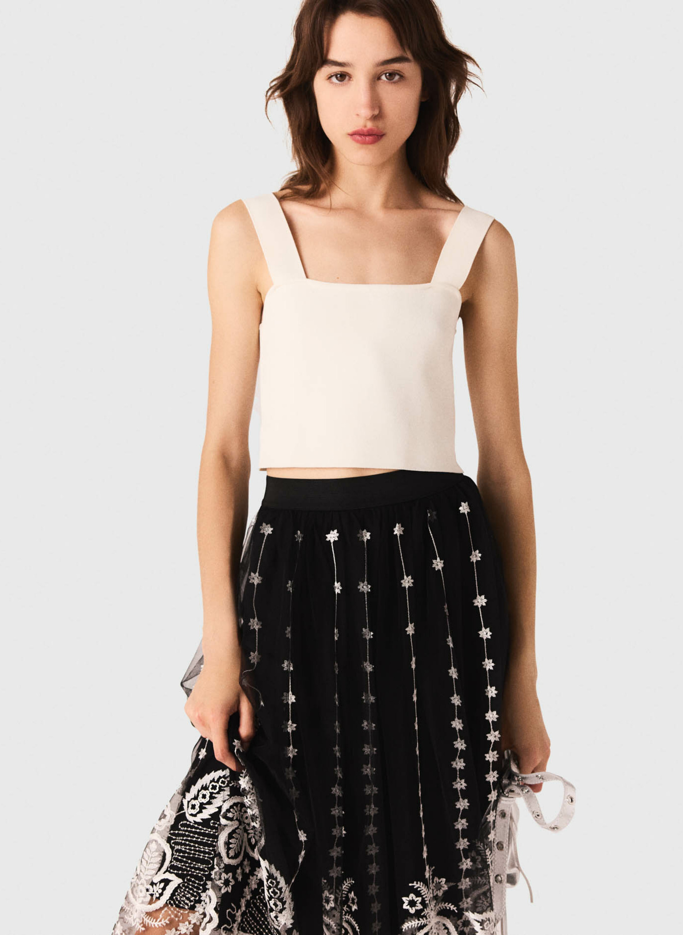 Top court col carré MAJE Beige