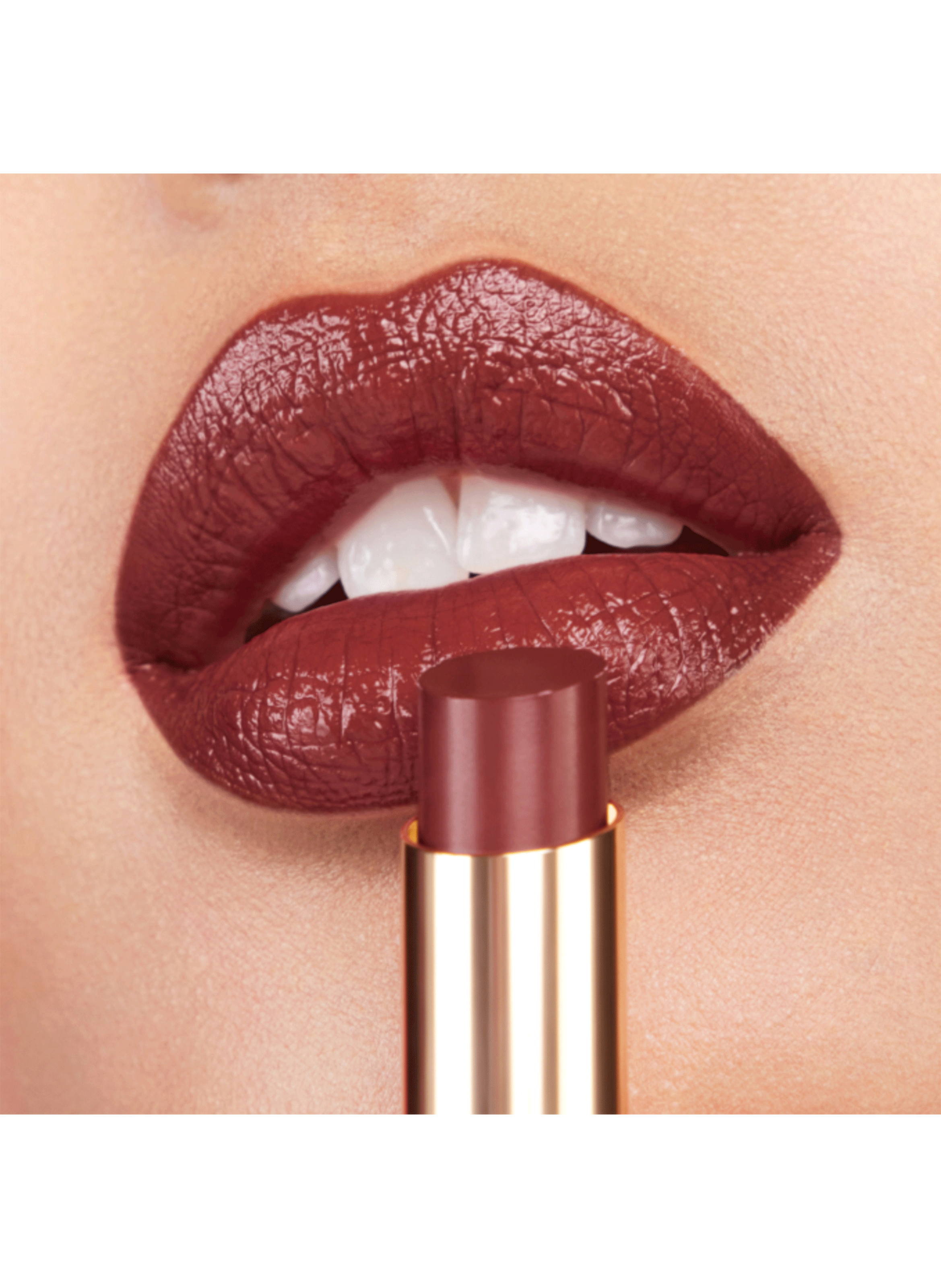 Rouge Pur Couture long-wear glossy lipstick YVES SAINT LAURENT 06