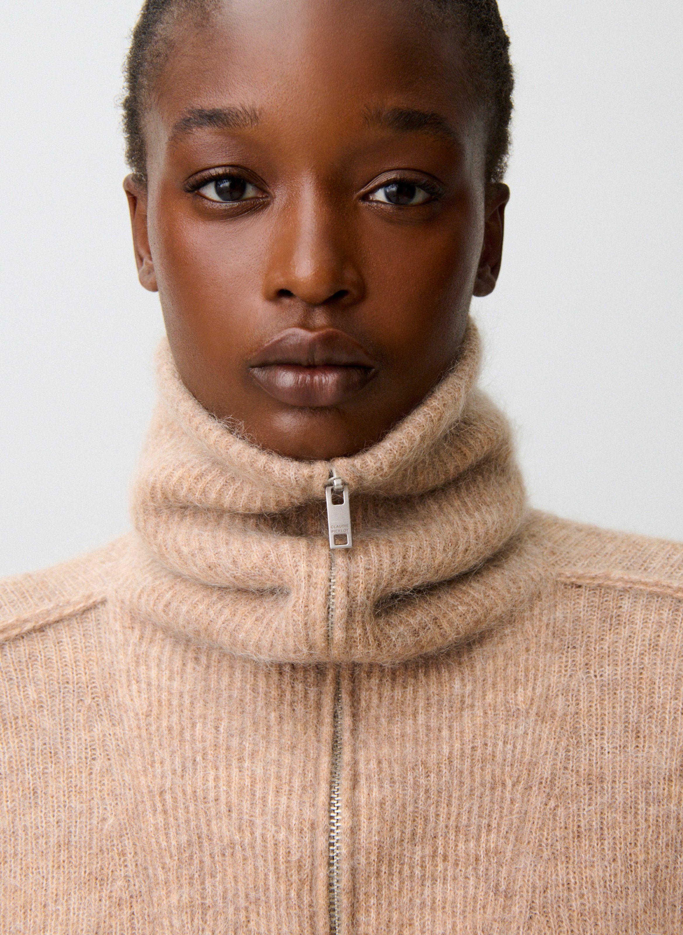 Cardigan zippé en laine mélangée CLAUDIE PIERLOT Beige